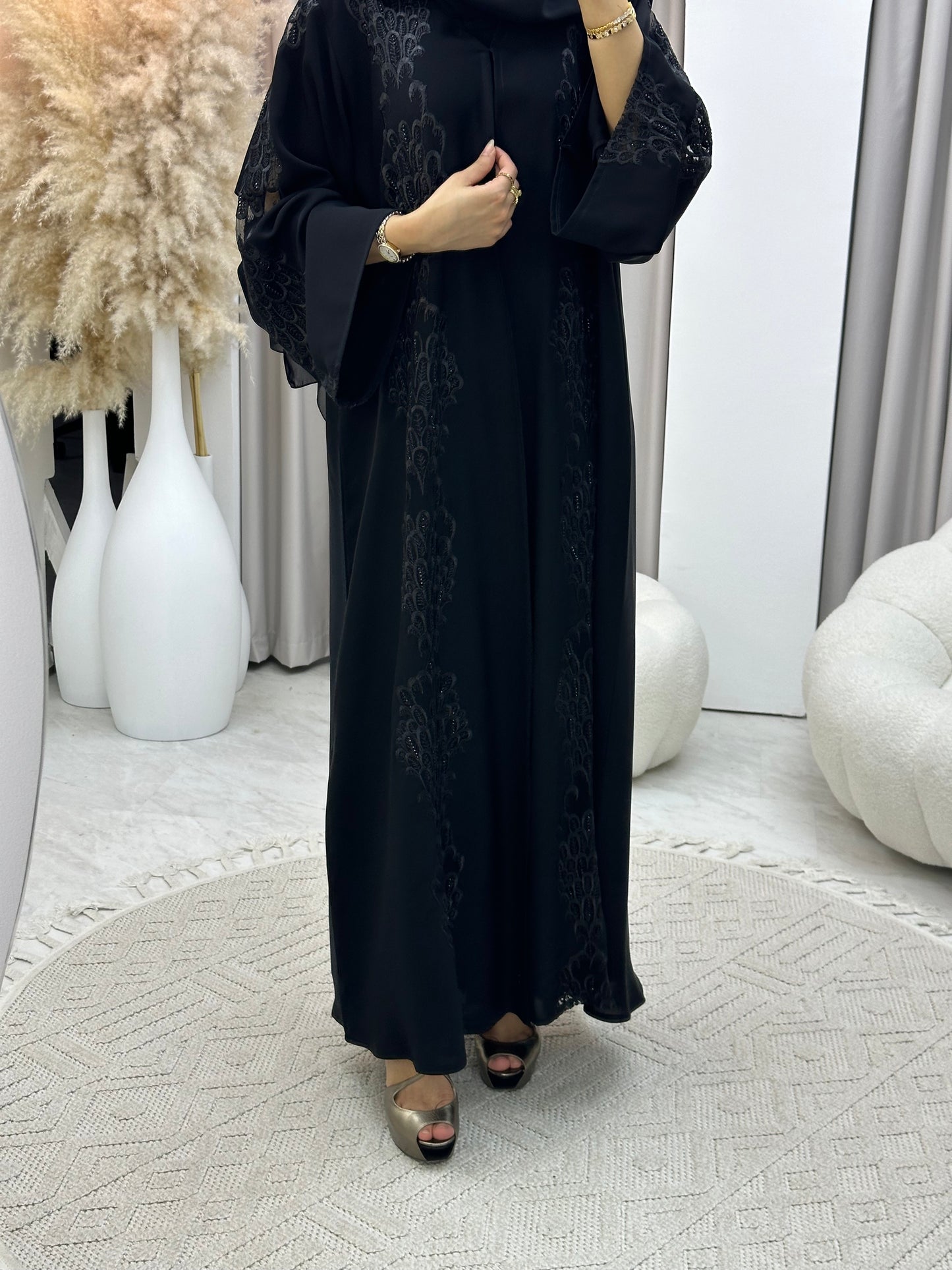 C 0300 Black Dantel Abaya