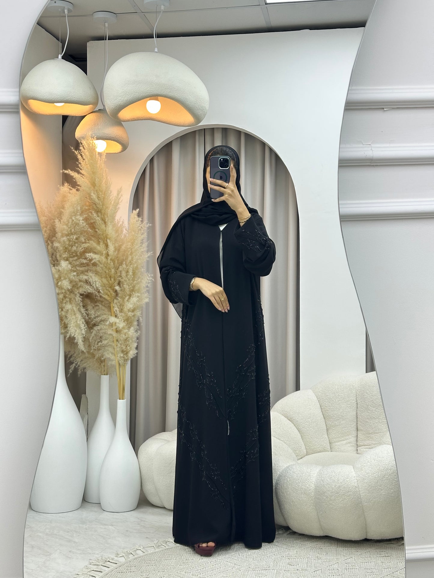 C 0550 Black Classic Lace Abaya