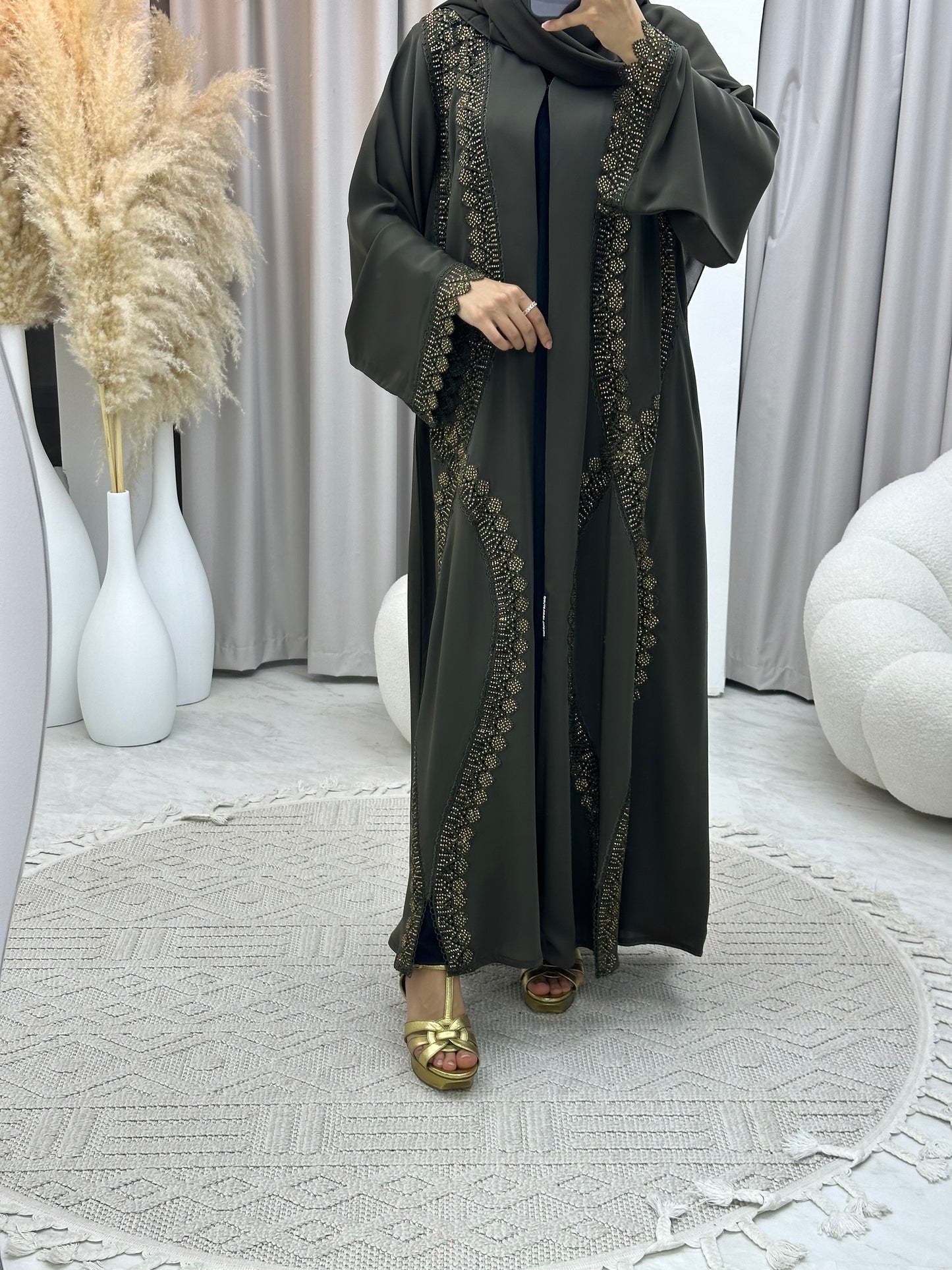 C 0124 Olive Lace Abaya