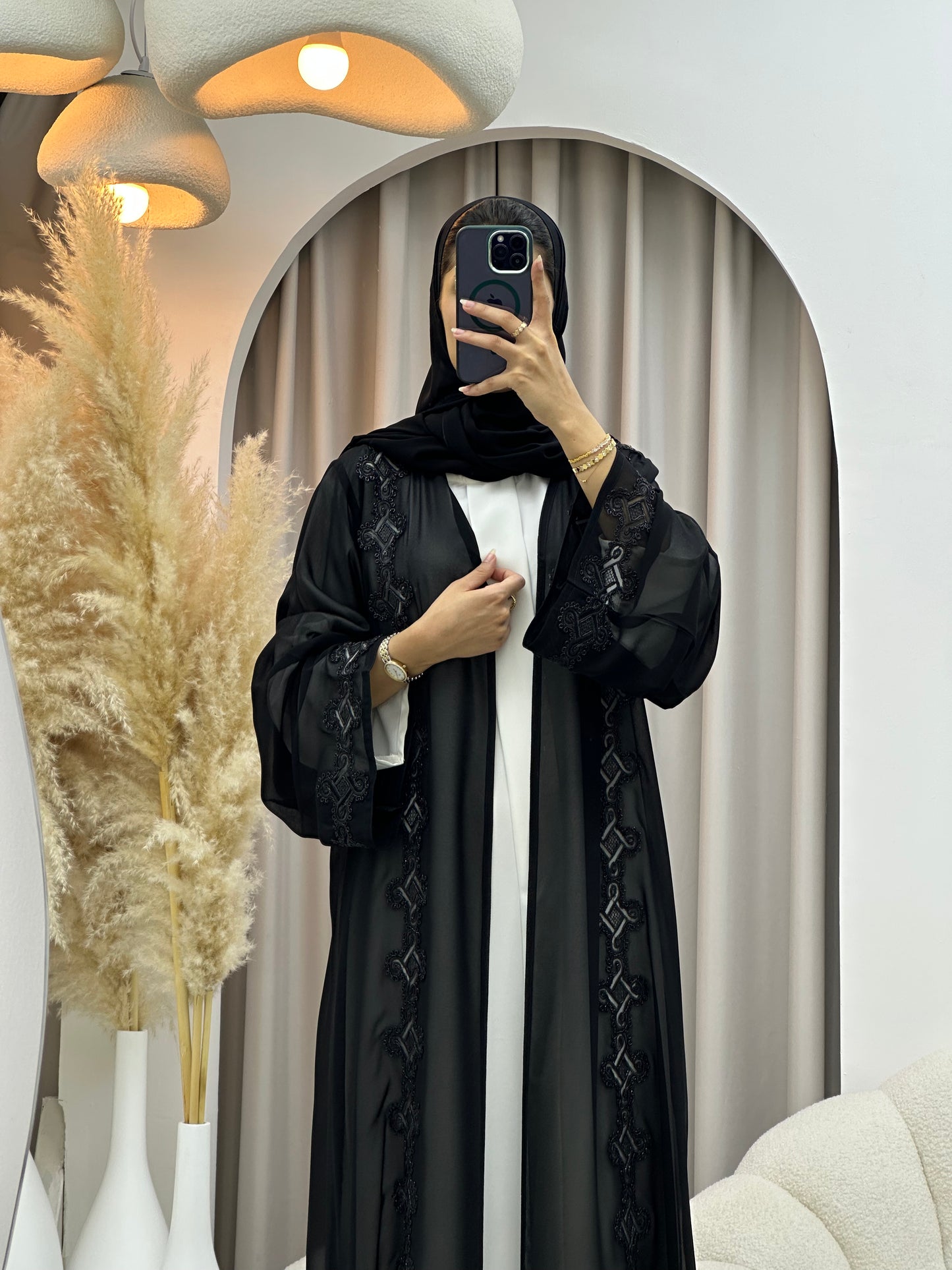 C 0551 Black Classic Lace Abaya