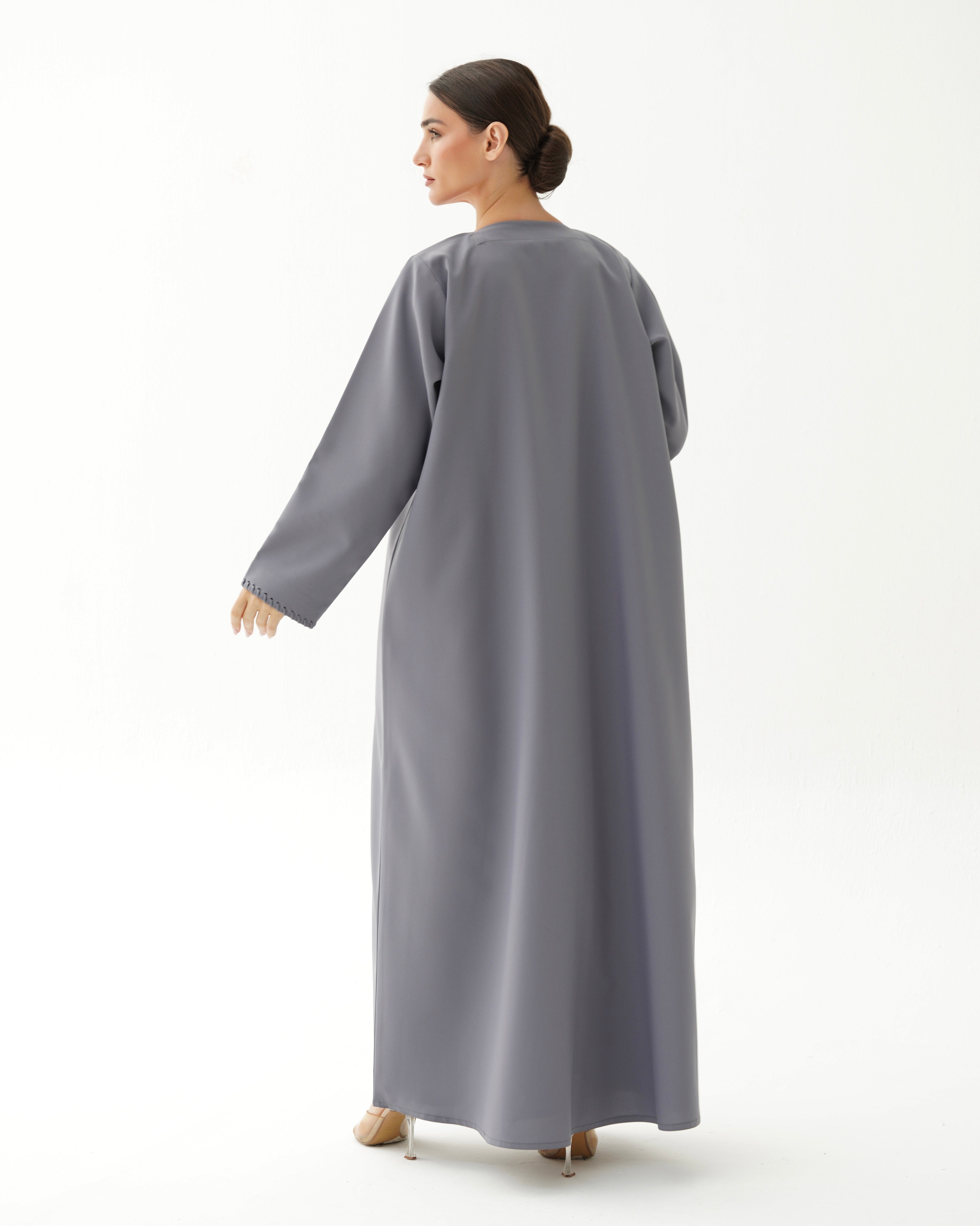 عباية مطبوعة بنقشة زنبق أسود C 1254