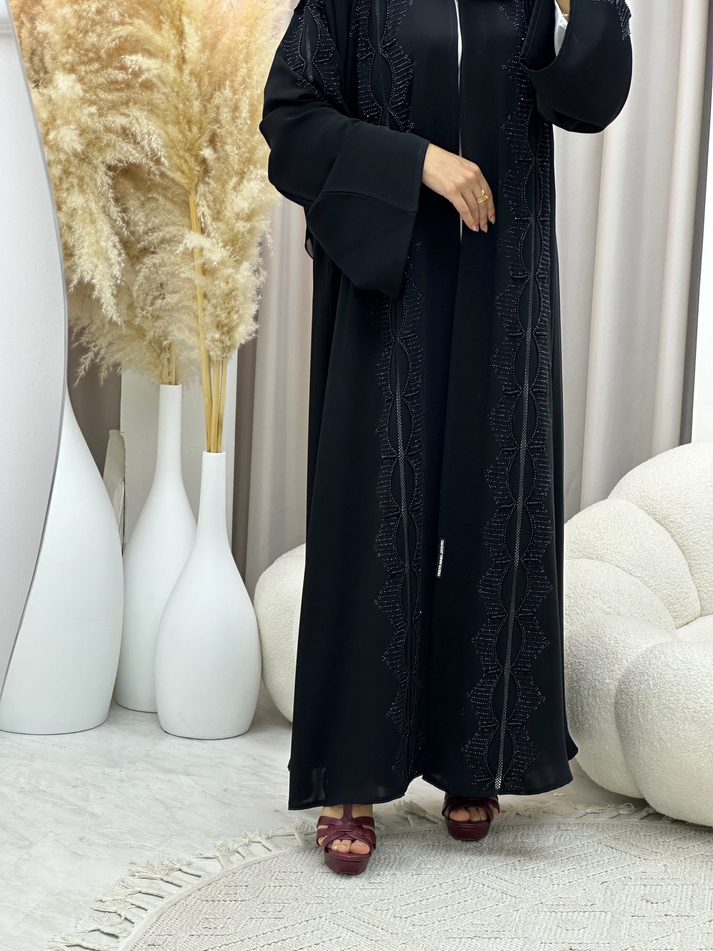 C 0544 Black Classic Lace Abaya