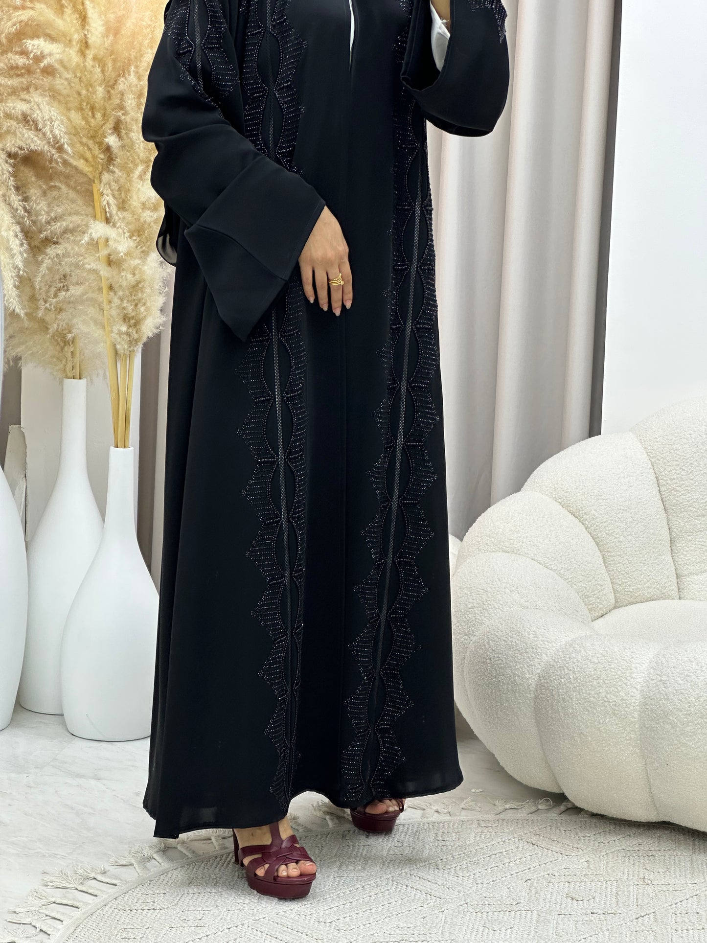 C 0544 Black Classic Lace Abaya