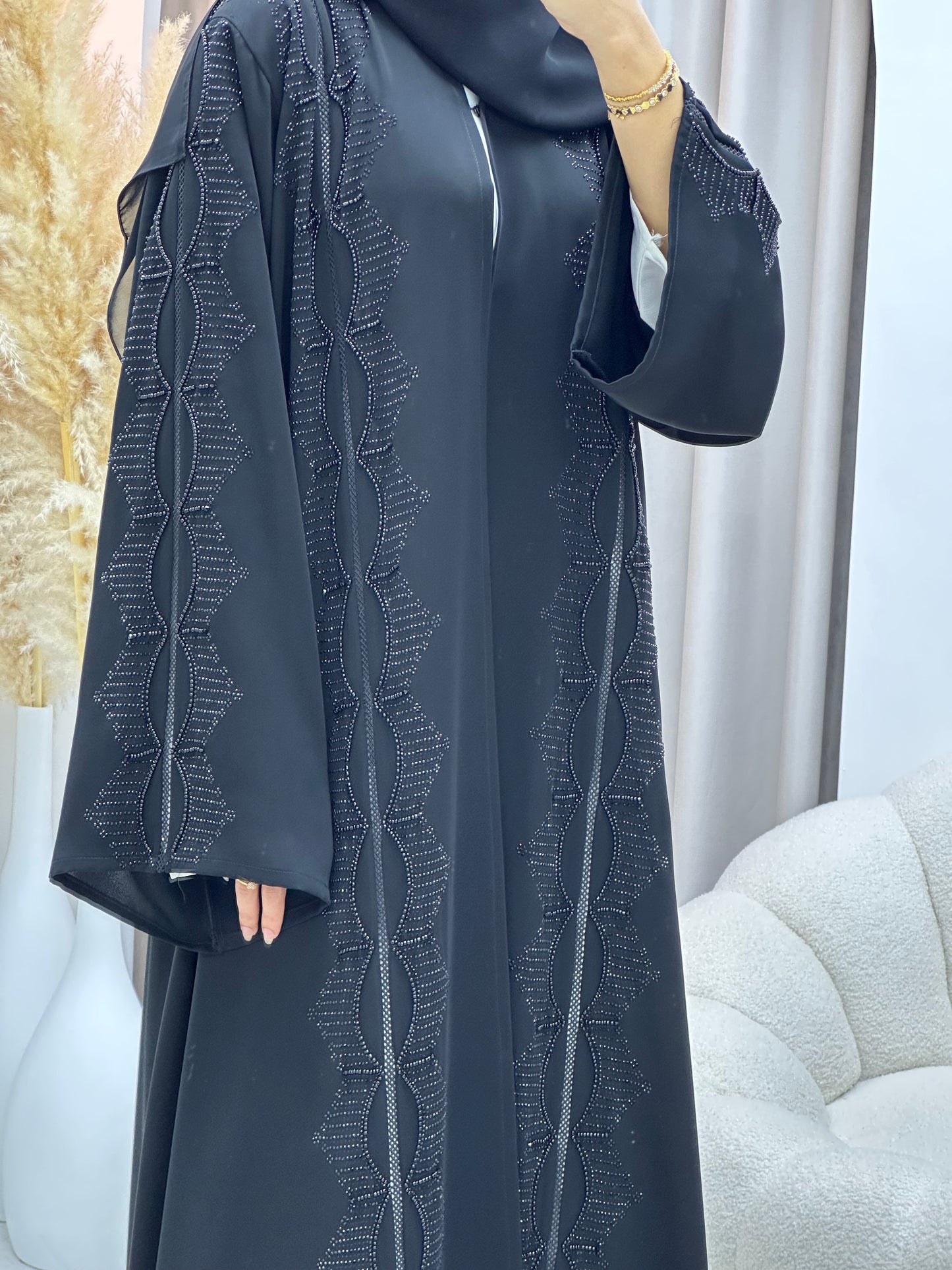 C 0544 Black Classic Lace Abaya