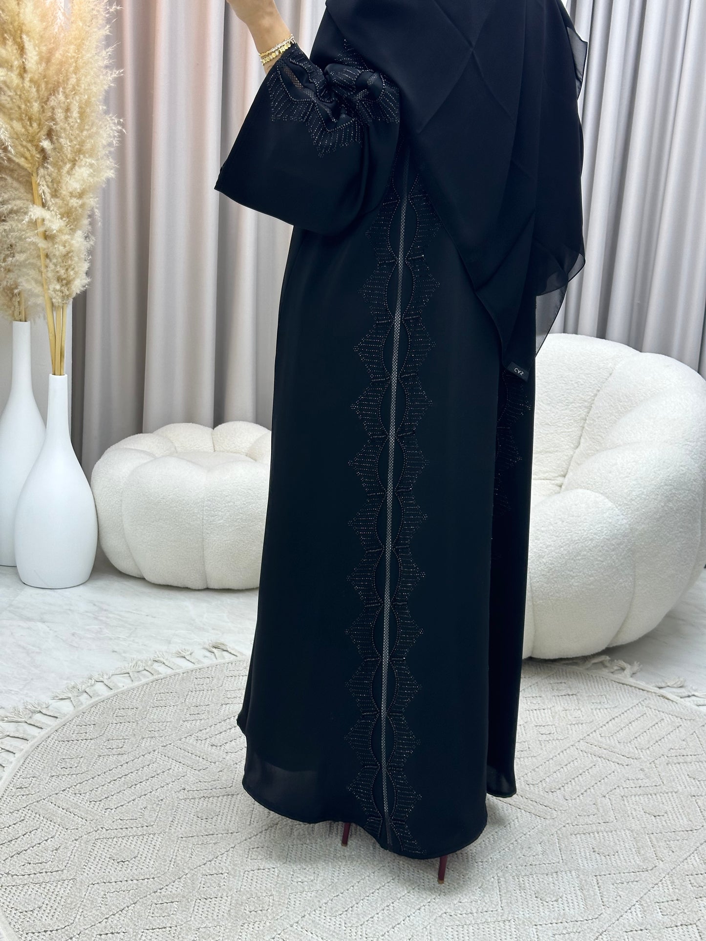 C 0544 Black Classic Lace Abaya