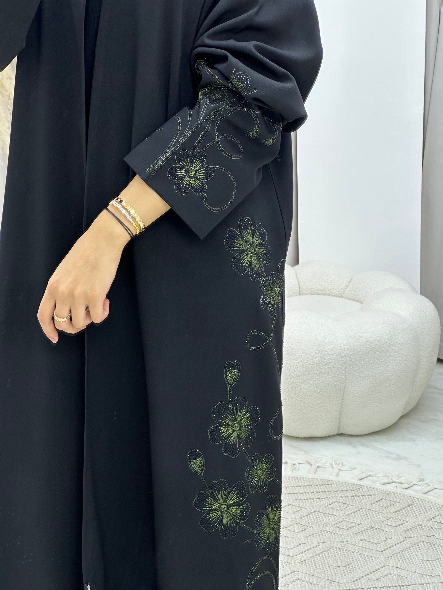 C 0132 Black Green Abaya