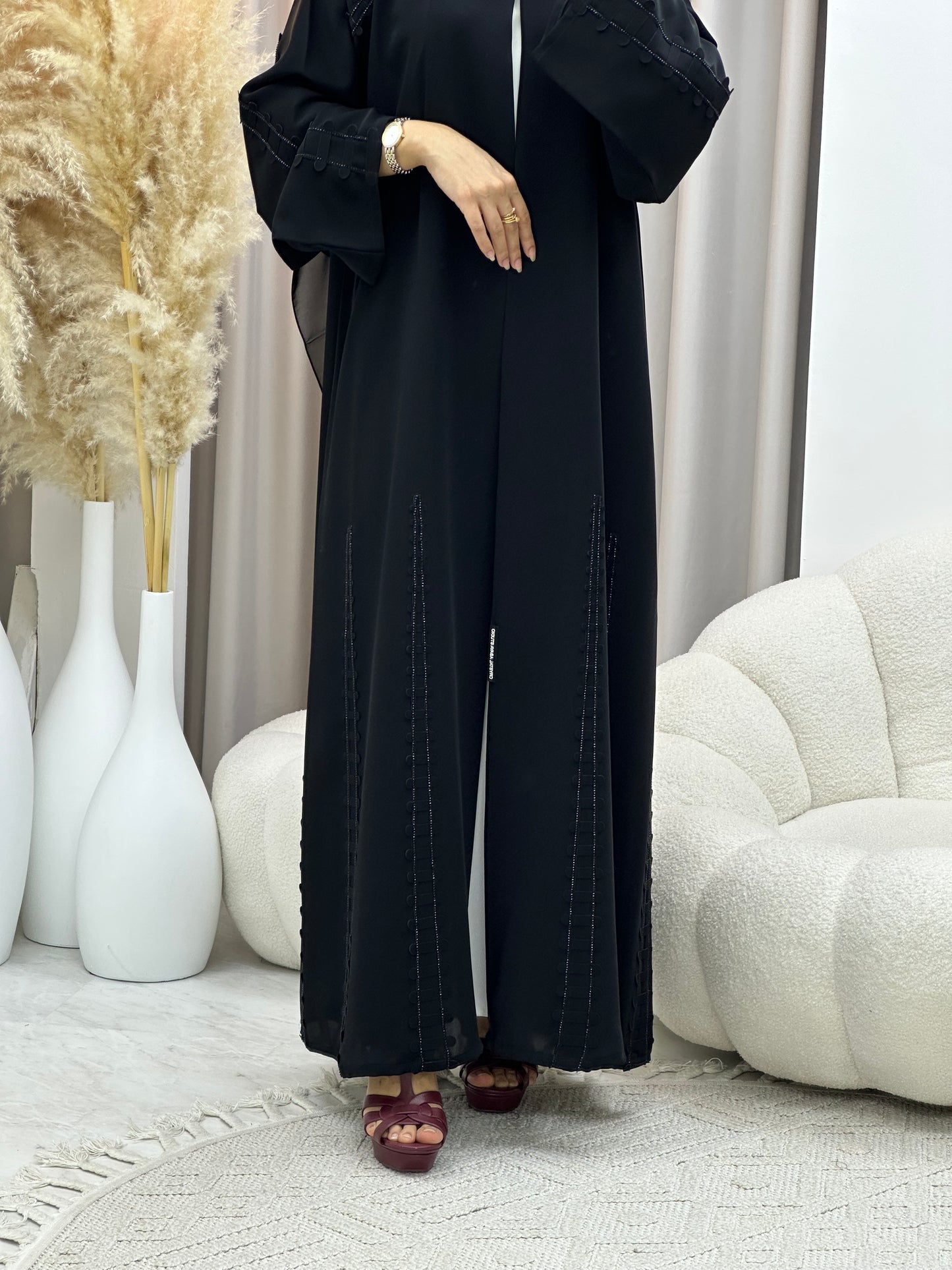 C 0546 Black Classic Lace Abaya