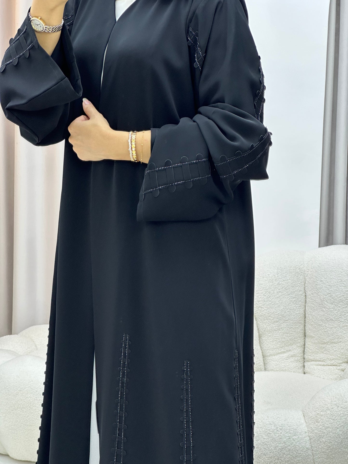 C 0546 Black Classic Lace Abaya