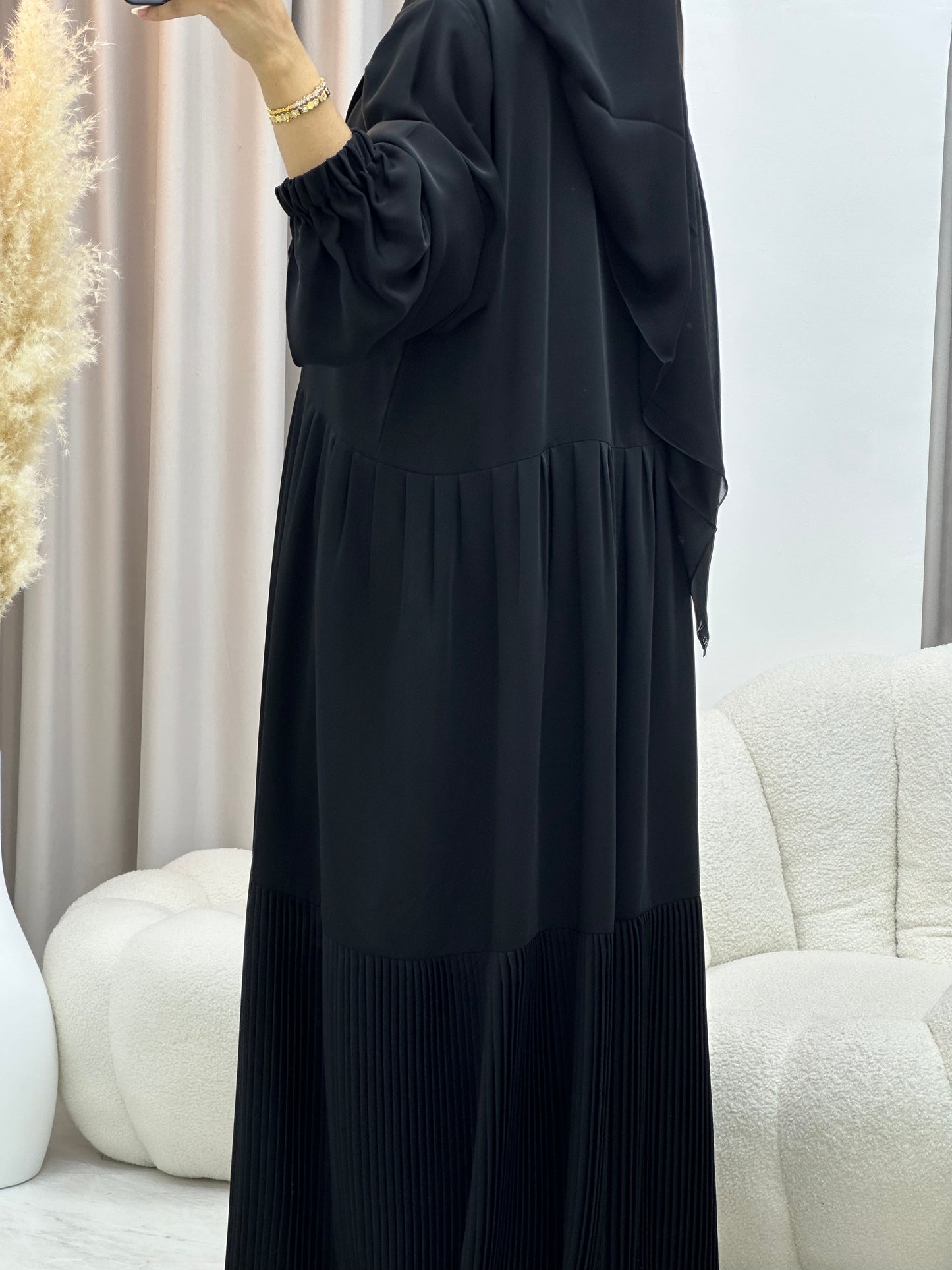 C 0547 Black Work Abaya