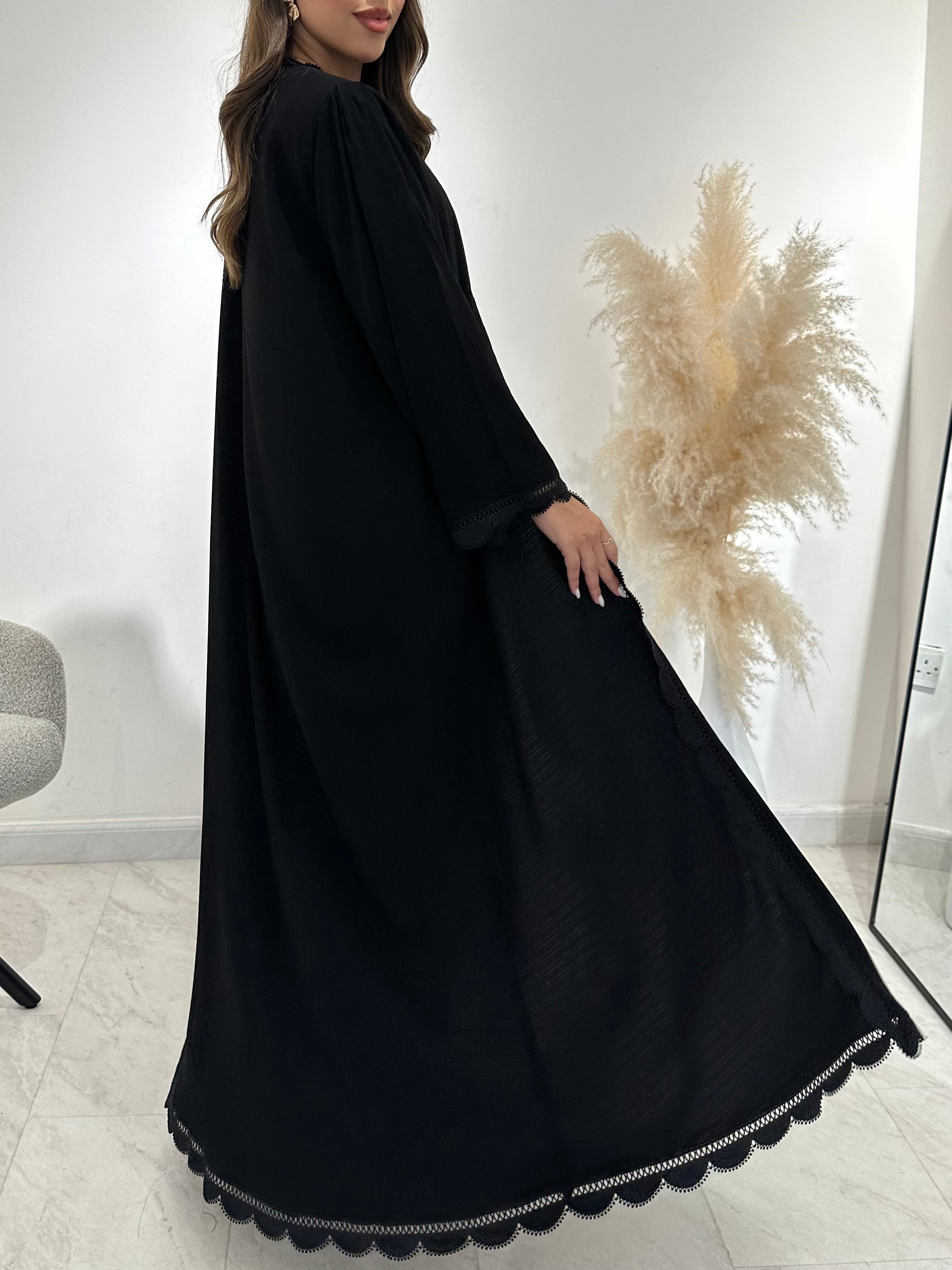 C 1491 Black Lace Abaya