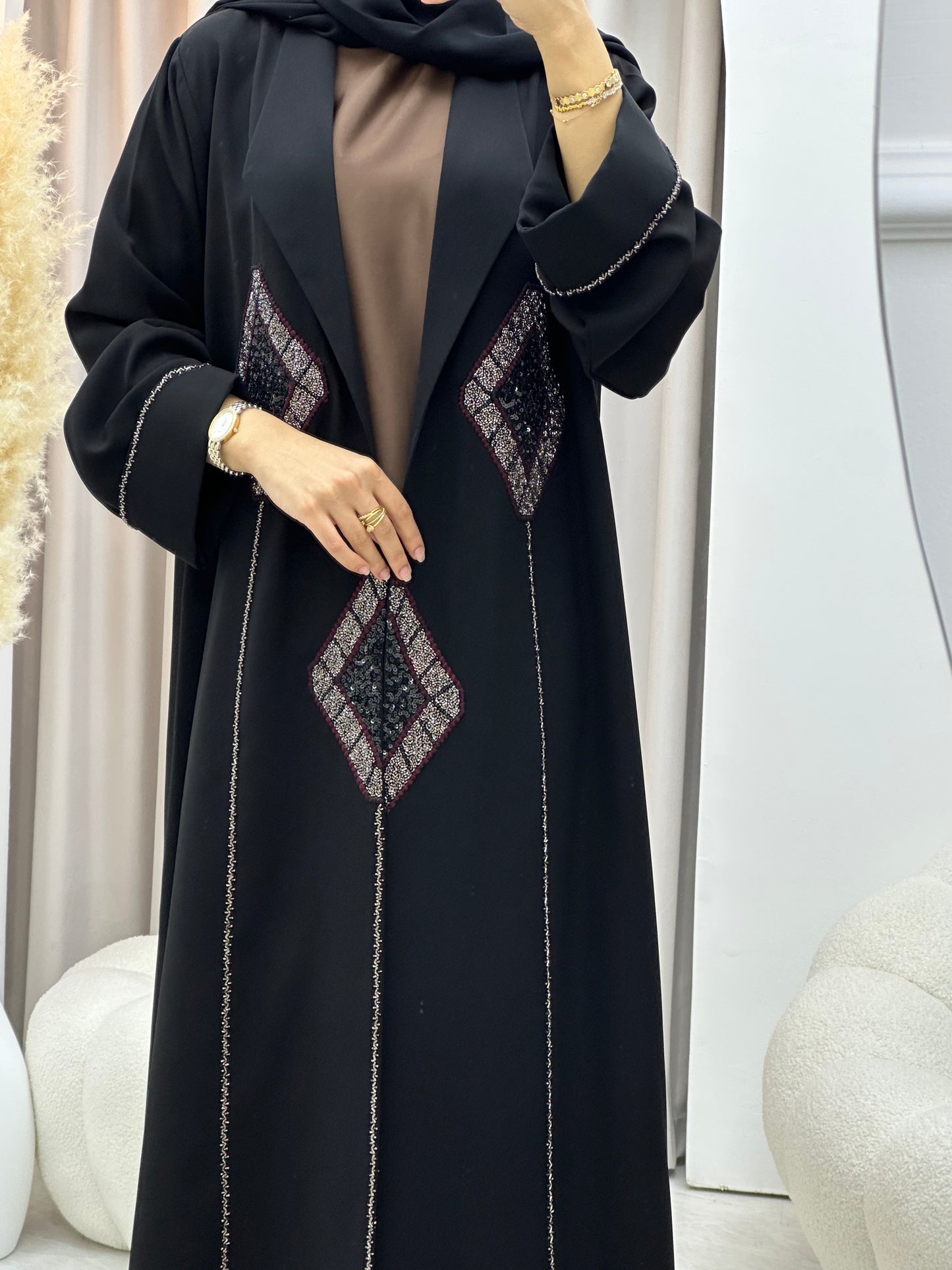 C 0565 Black Work Abaya