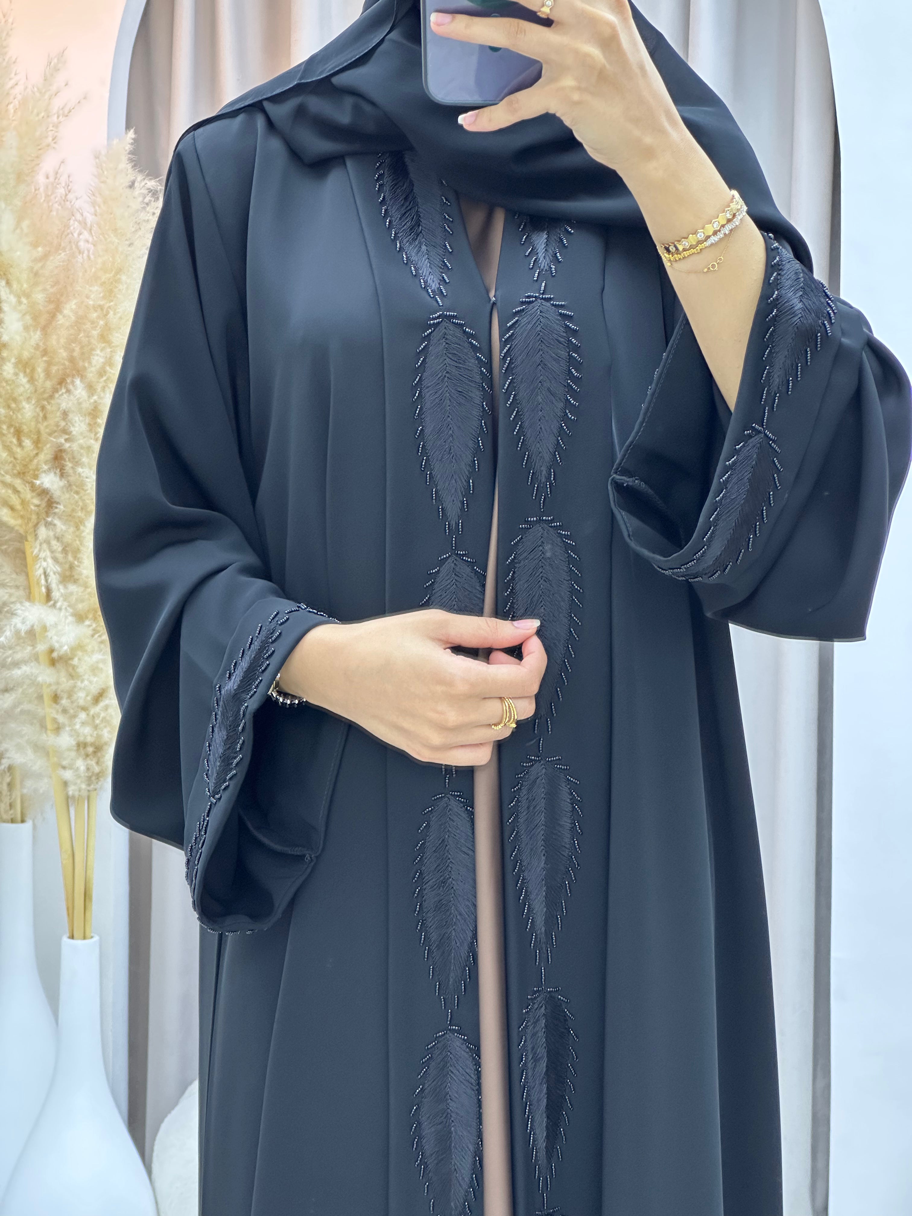 C RTW 0566 Black Work Abaya