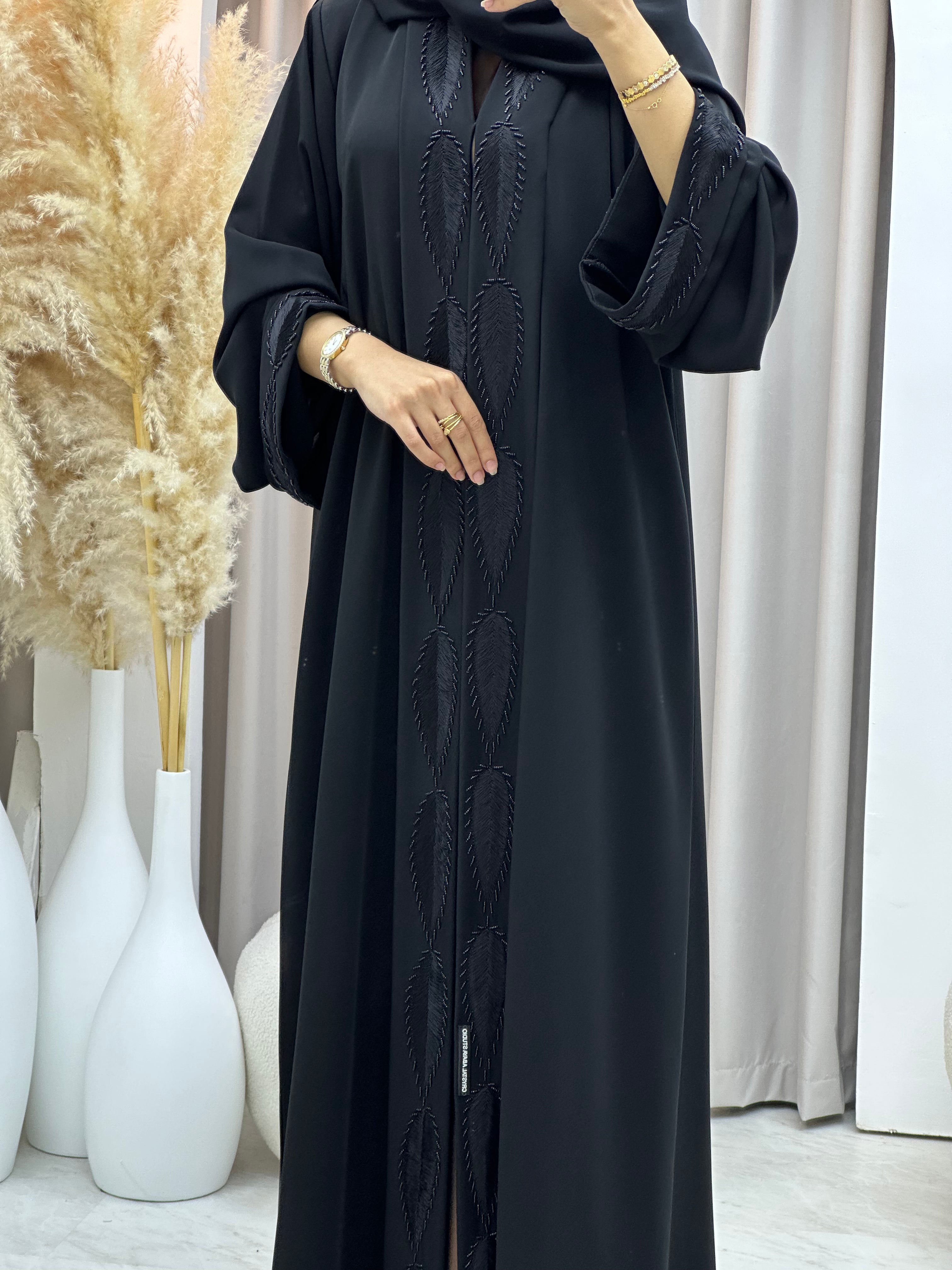 C RTW 0566 Black Work Abaya