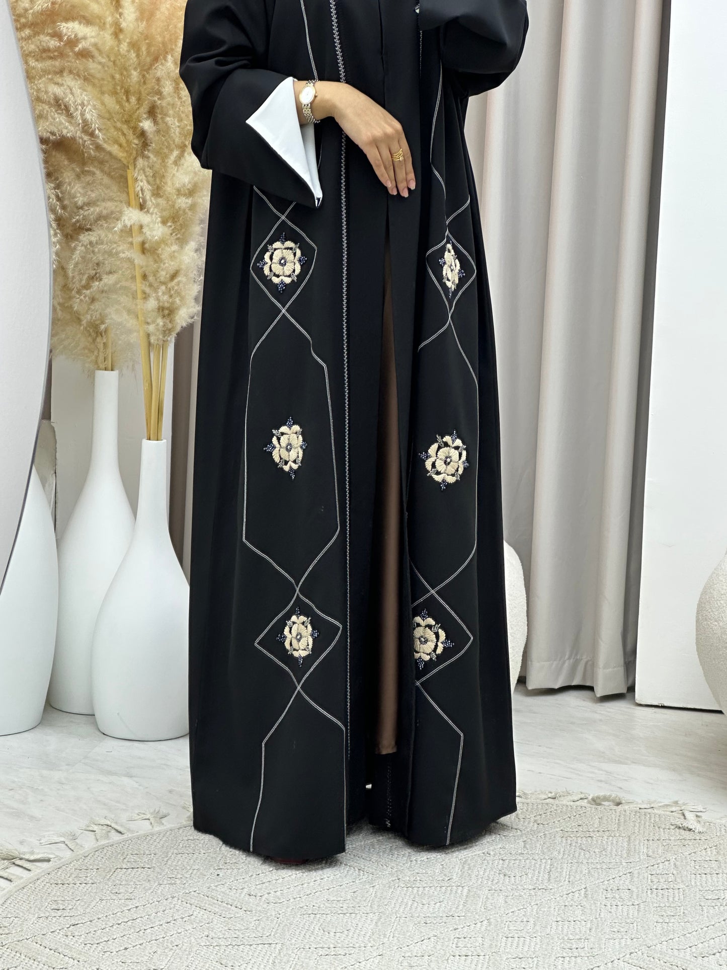 C 0567 Black Work Abaya