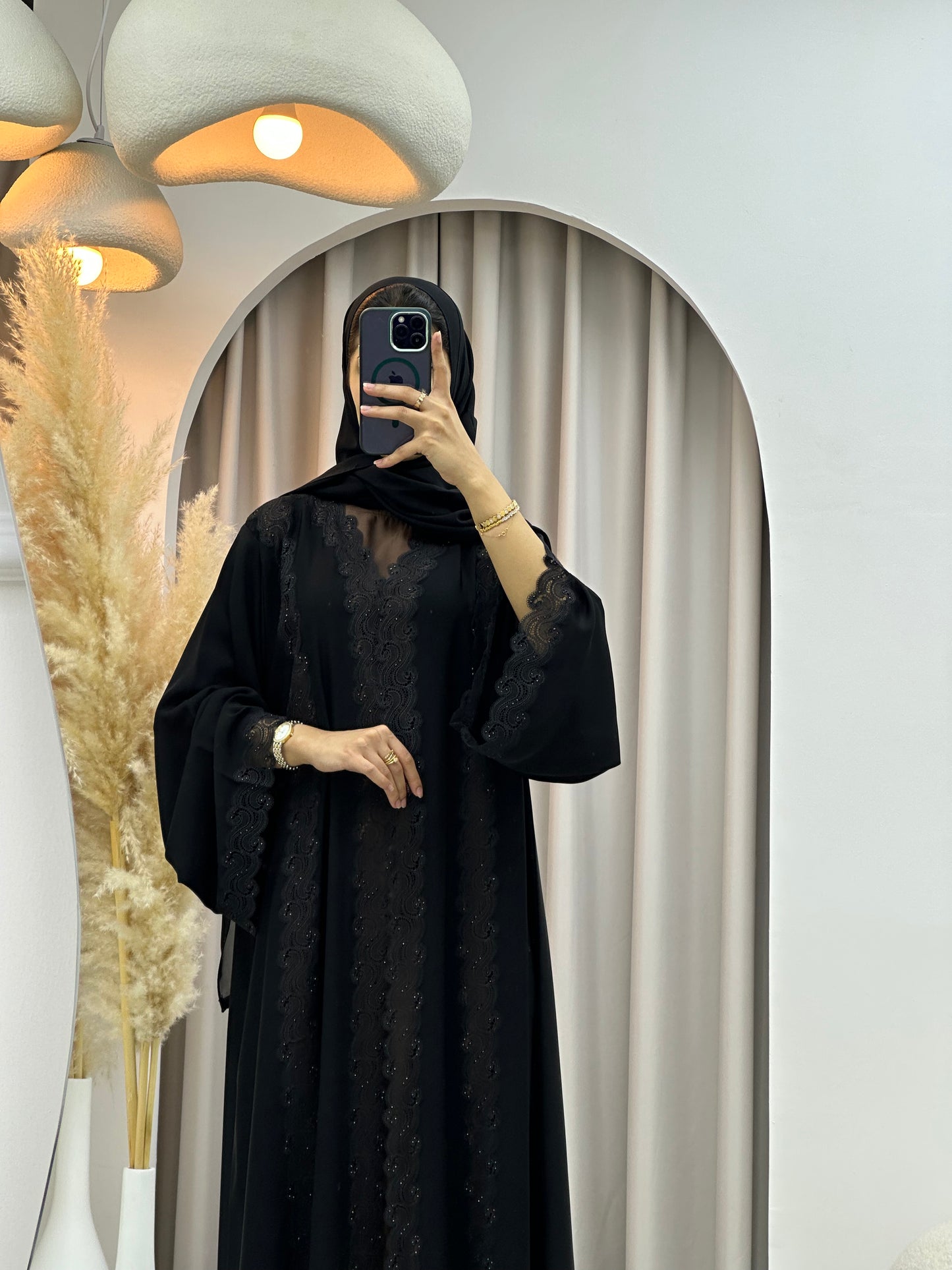 C 0561 Black Classic Lace Abaya