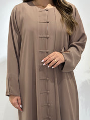 عباية مطبوعة بنقشة زنبق أسود C 1254