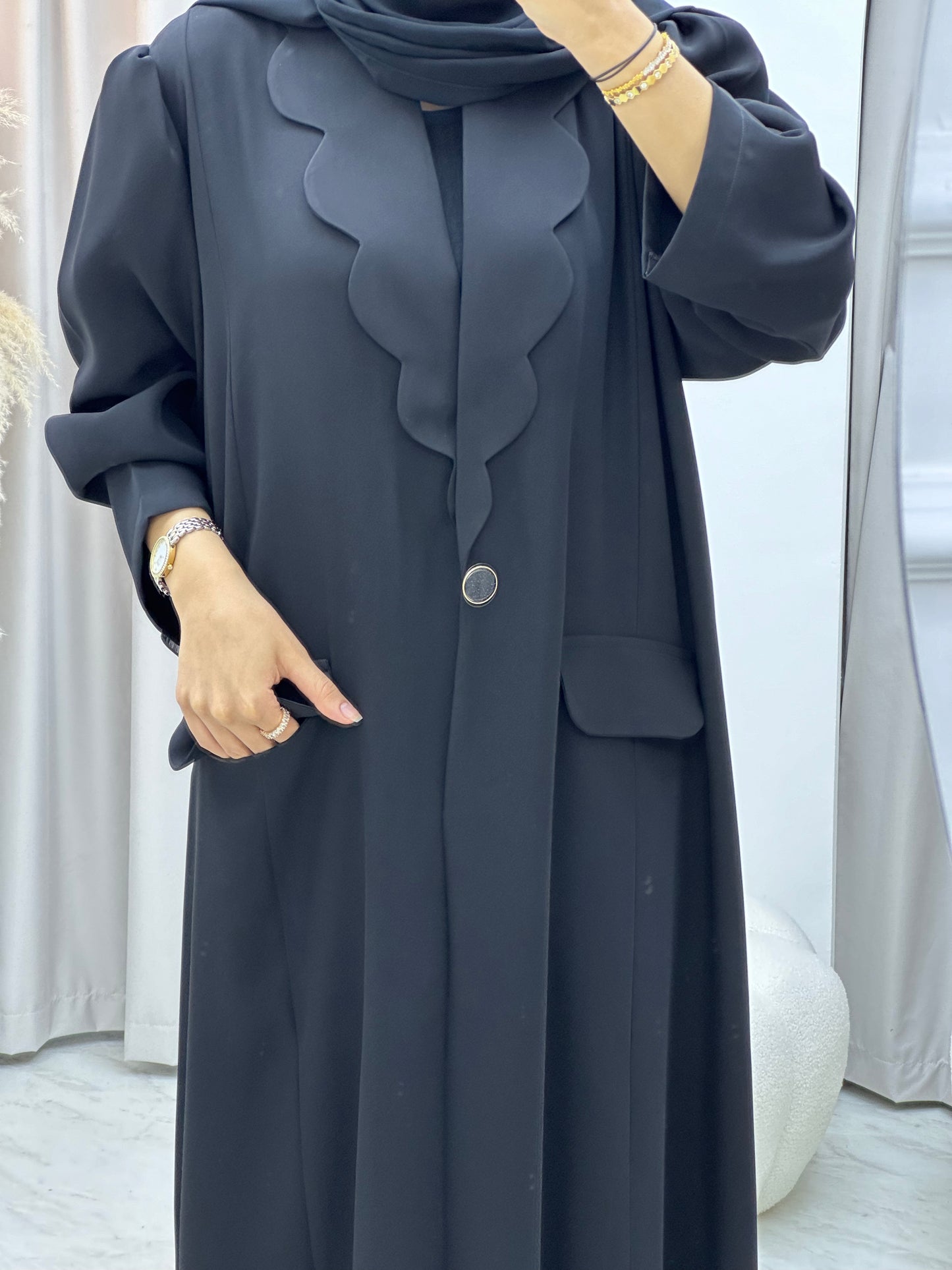 C RTW 0133-04 Black Coat Abaya