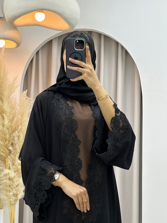 C 0563 Black Classic Lace Abaya