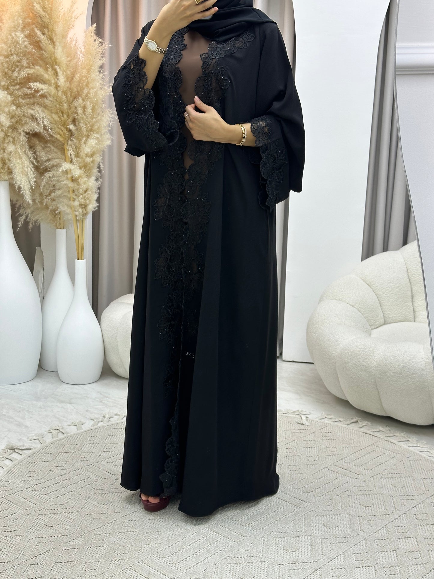 C 0563 Black Classic Lace Abaya