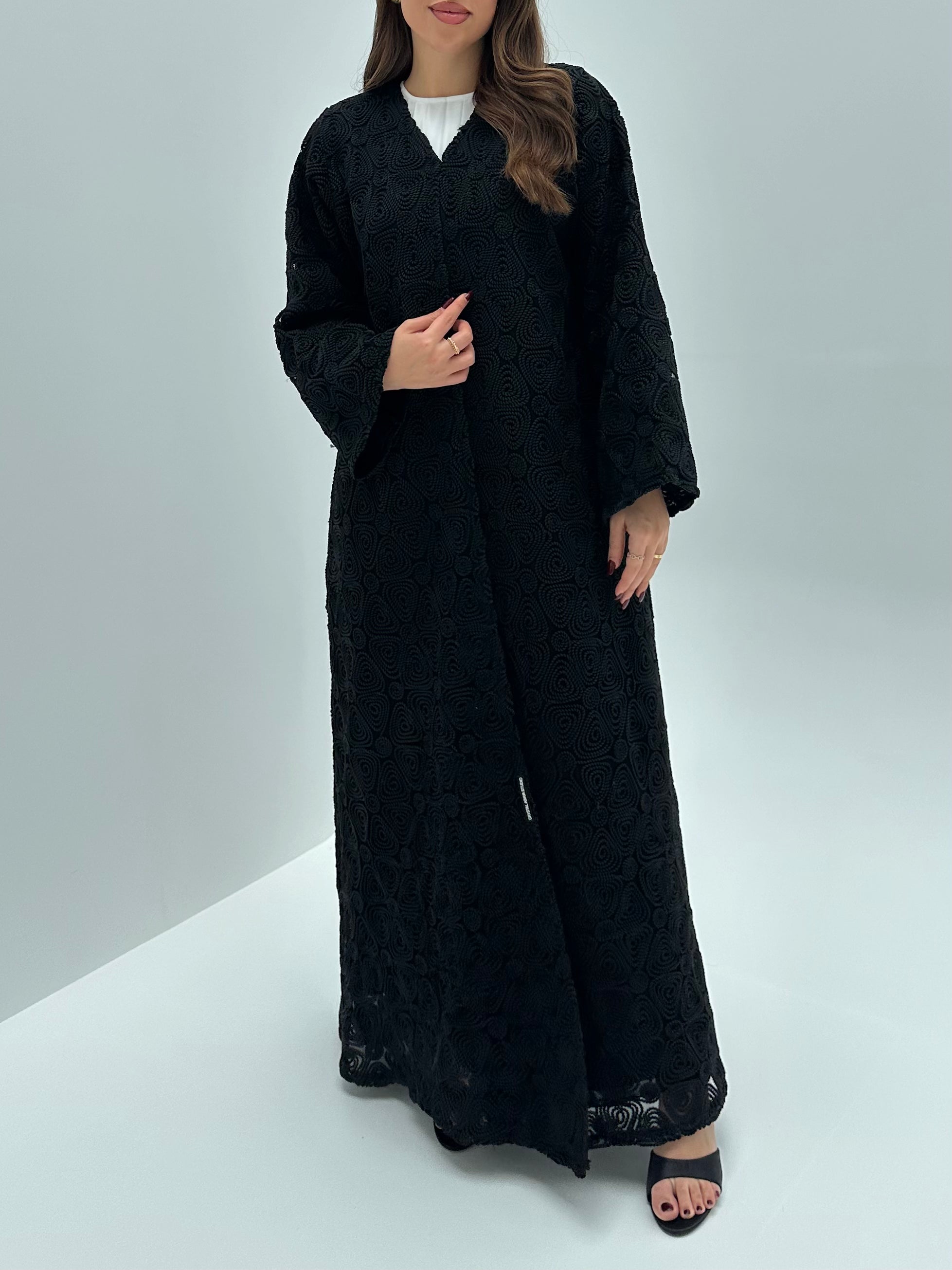 C 1724 Black Dantel Abaya