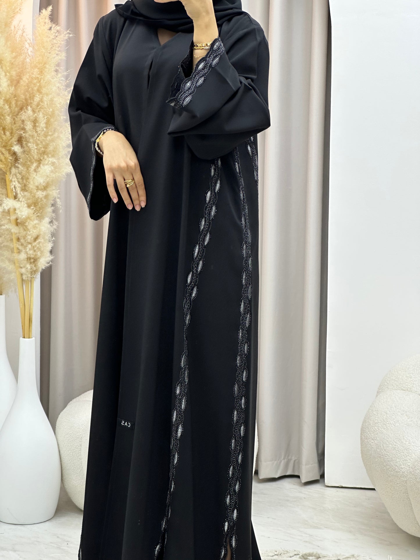 C 0568 Black Work Abaya