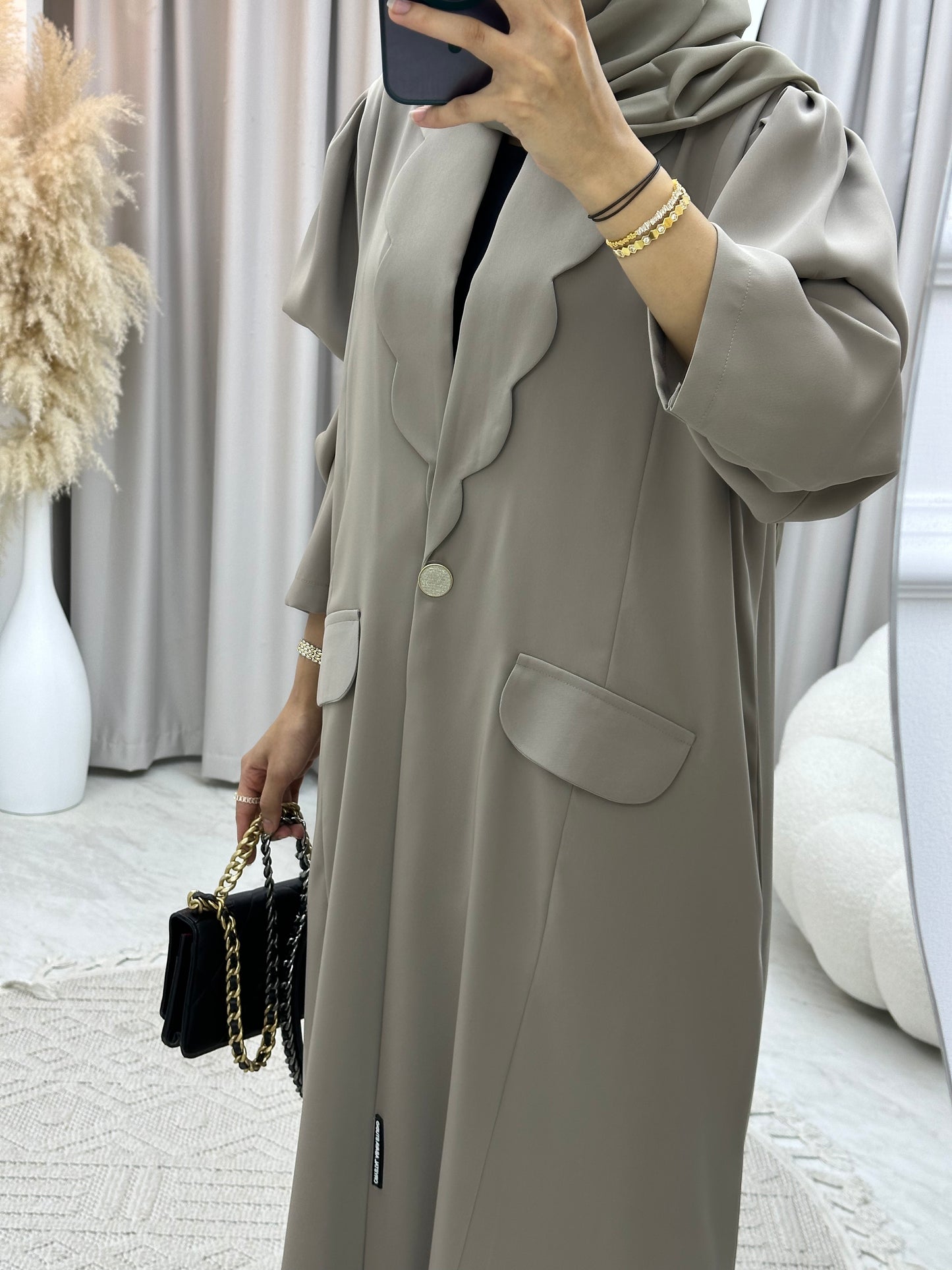 C RTW 0133-01 Army Green Coat Abaya