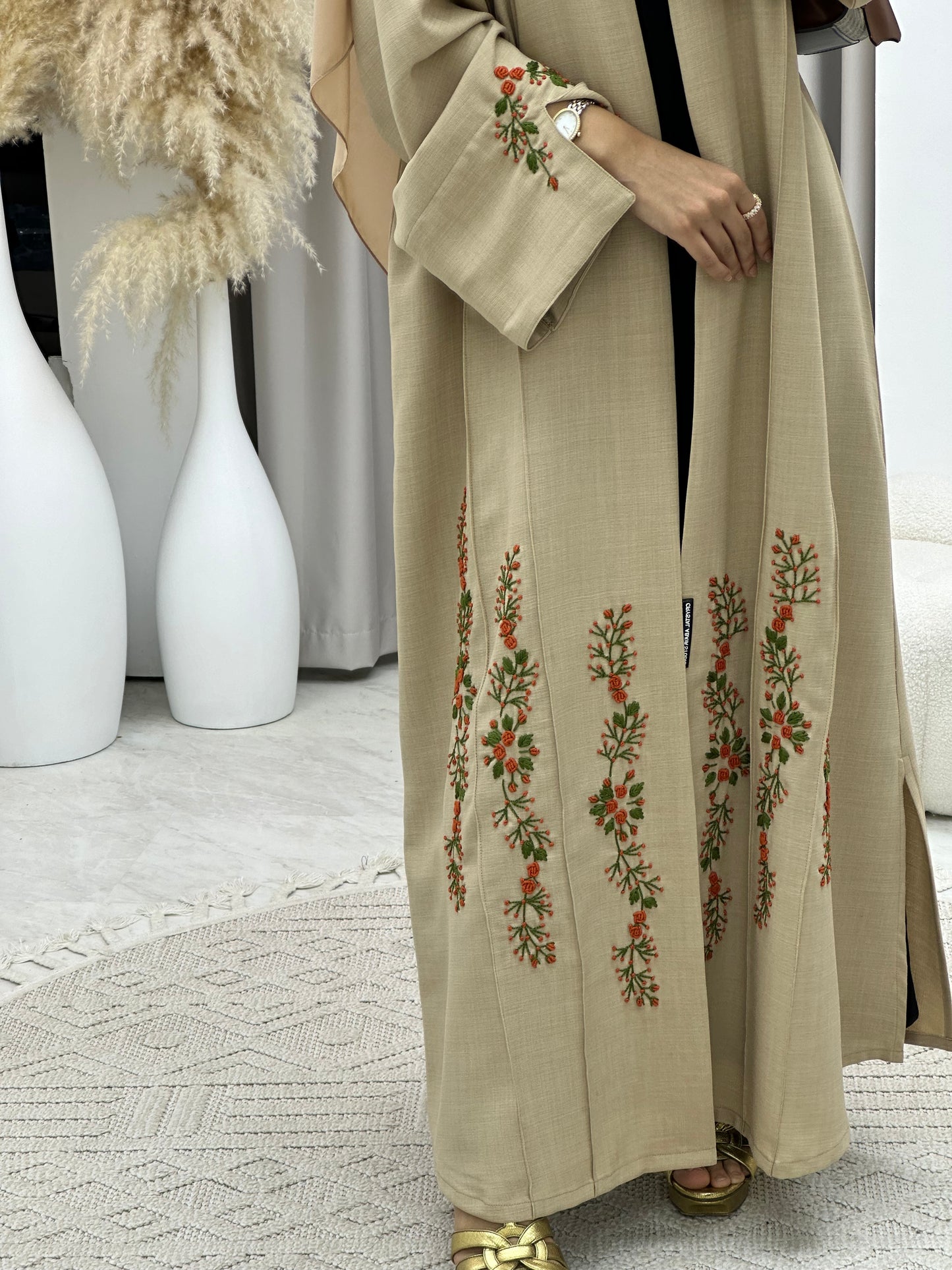 C 0135-02 Beige Embroidery Abaya