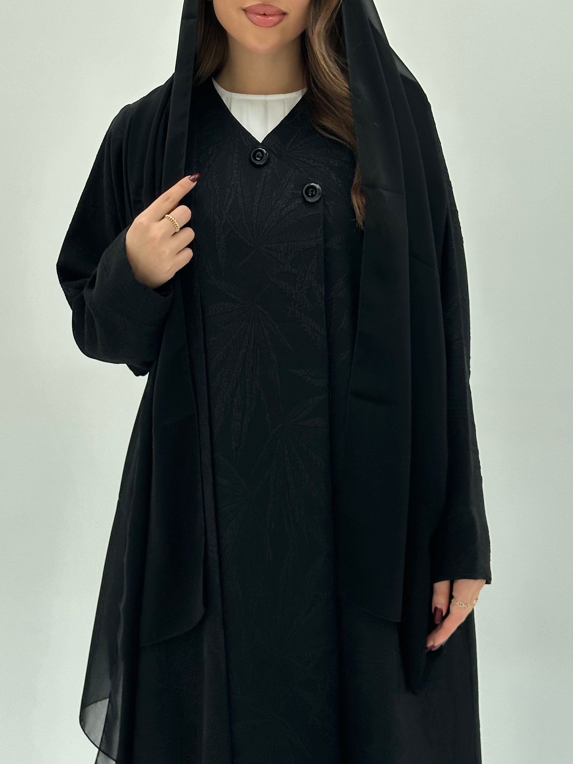 C 1734 Black leafy abaya