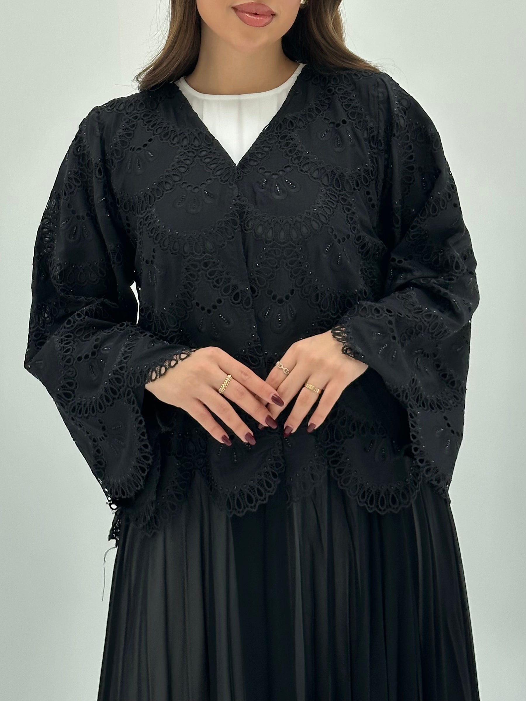 C 1736 Black Crystal Pleated Abaya