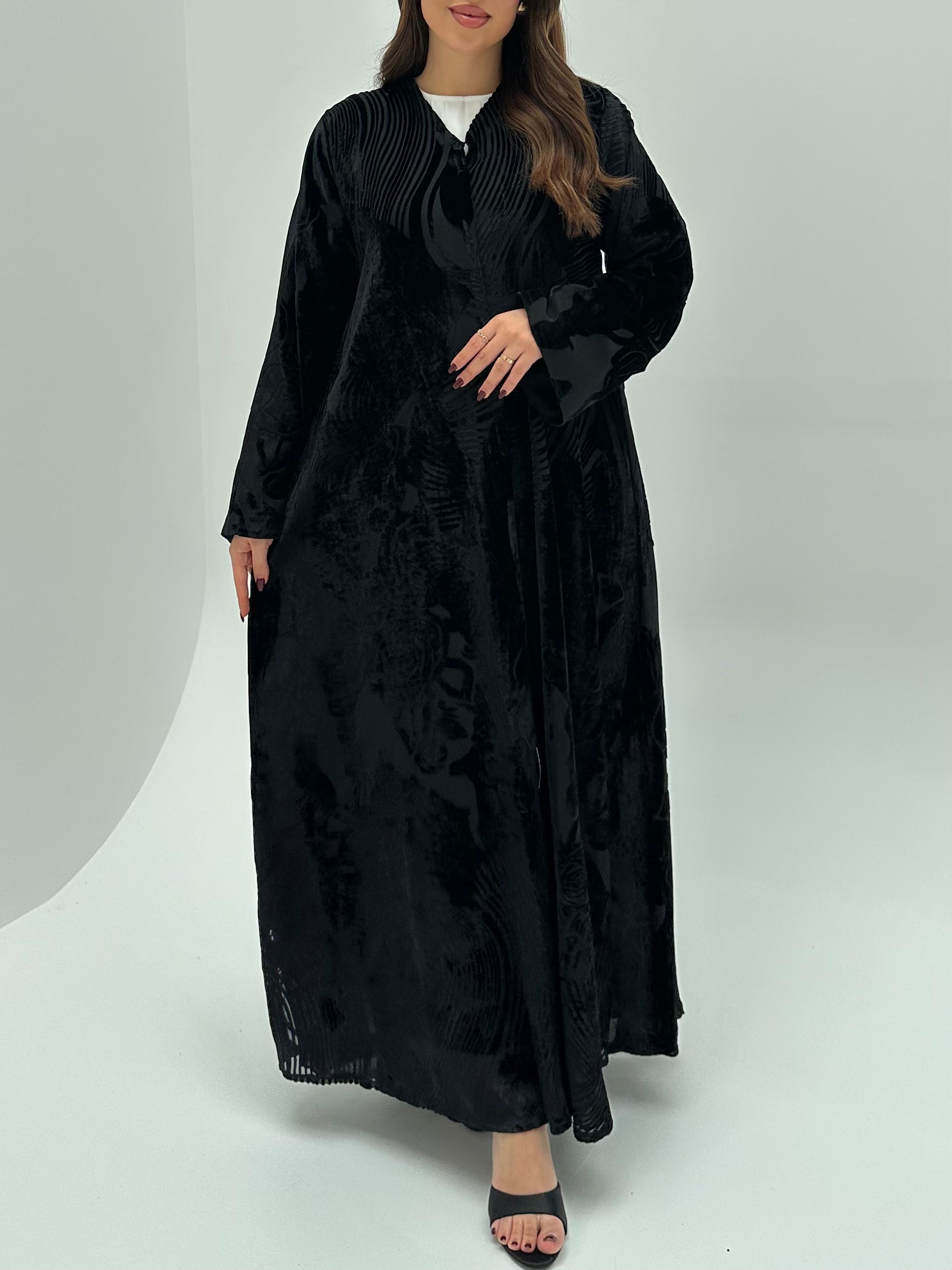C 1737 Black Velvet Abaya