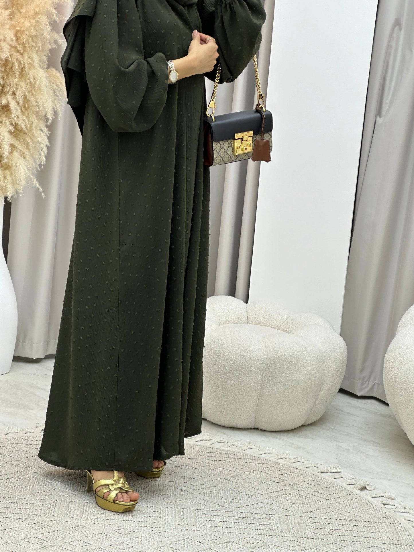 C 0134-02 Olive Dots Abaya