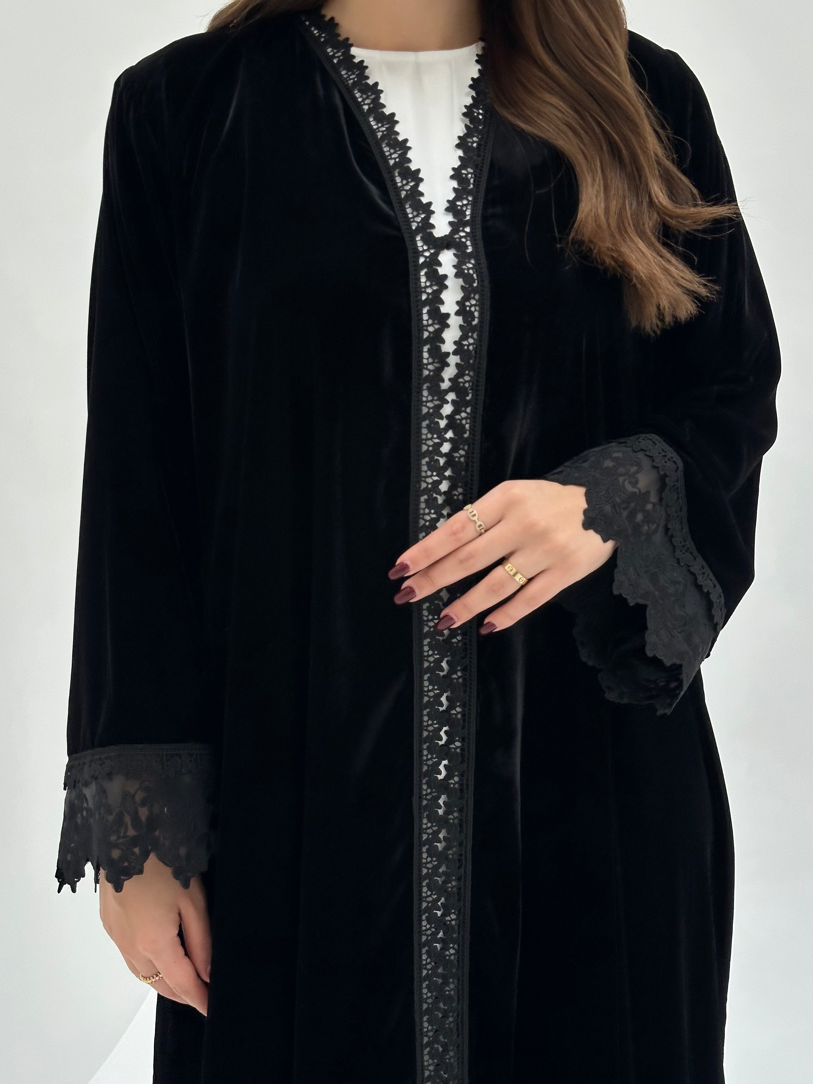 C 1738 Black Lace Abaya