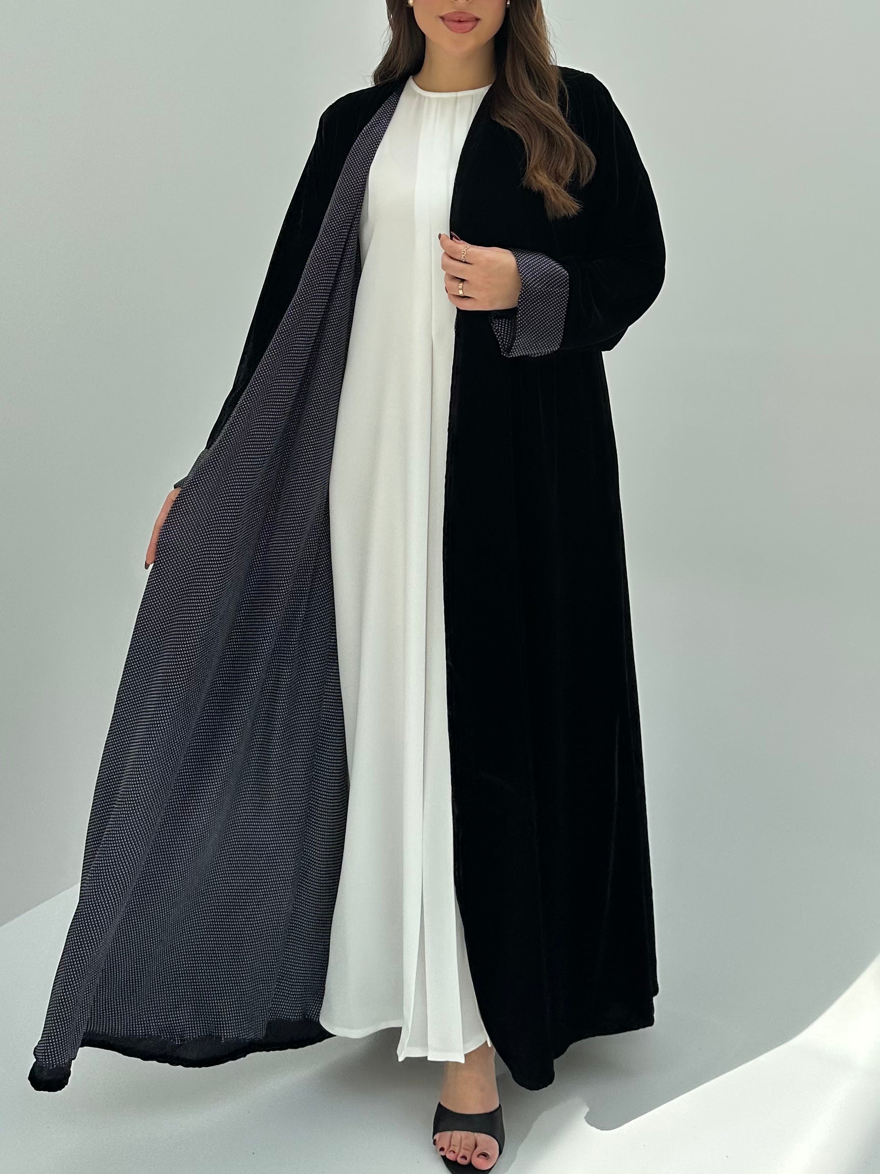 C 1740 Black Velvet Abaya
