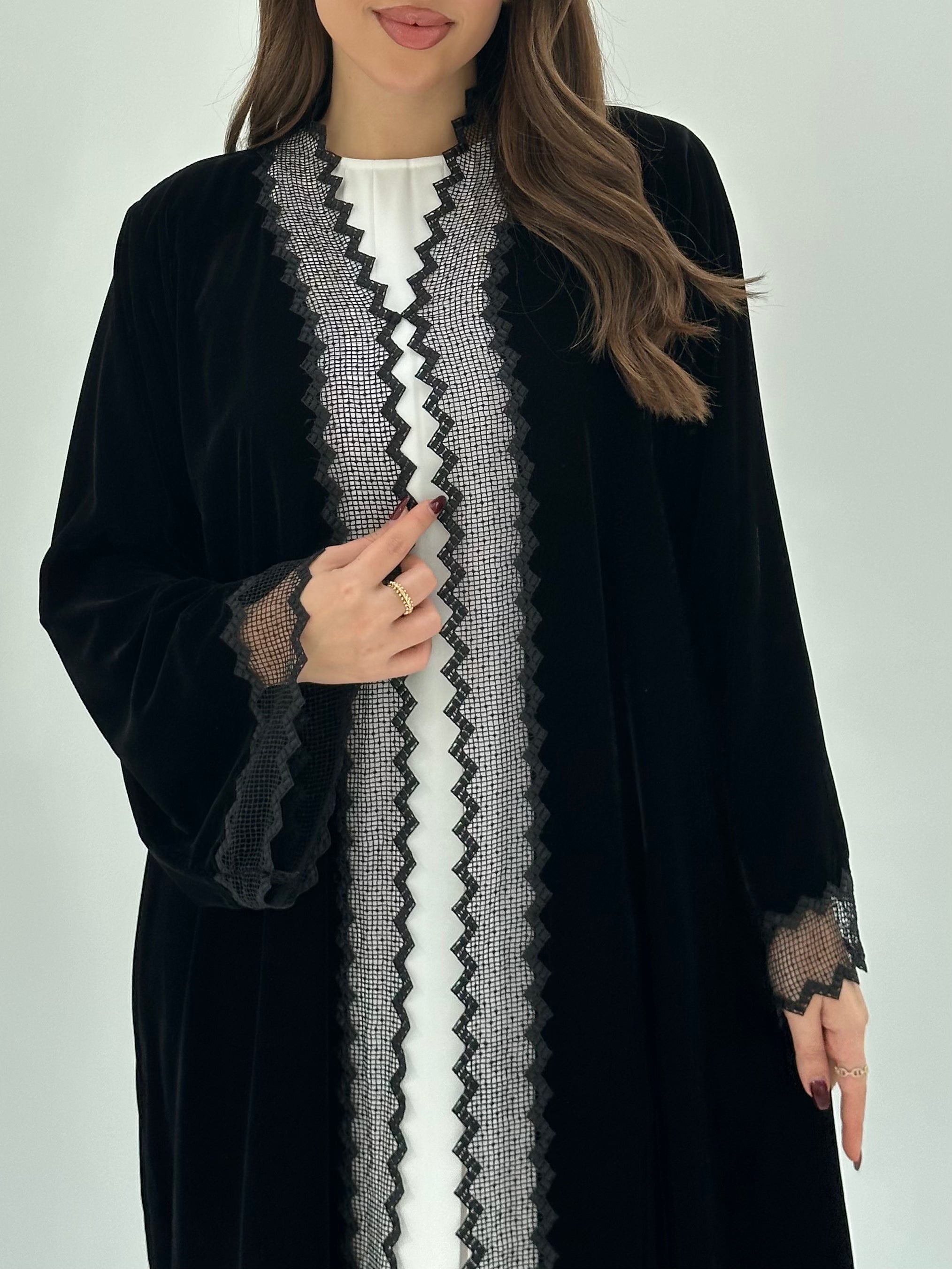 C 1741 Black Lace Abaya