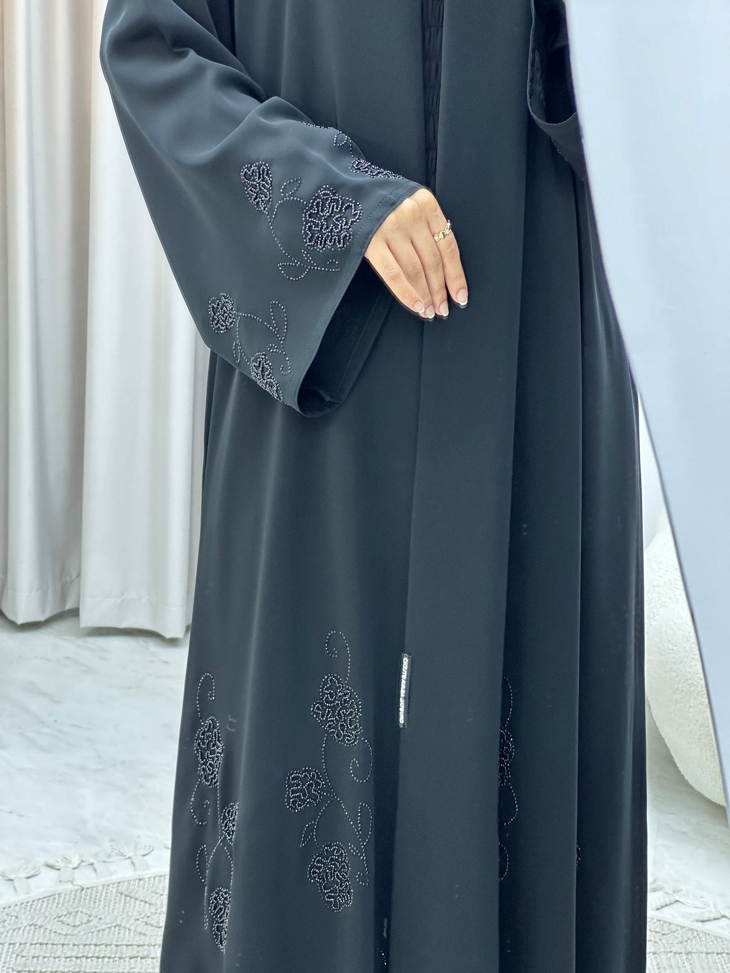 C 0320 Black Abaya