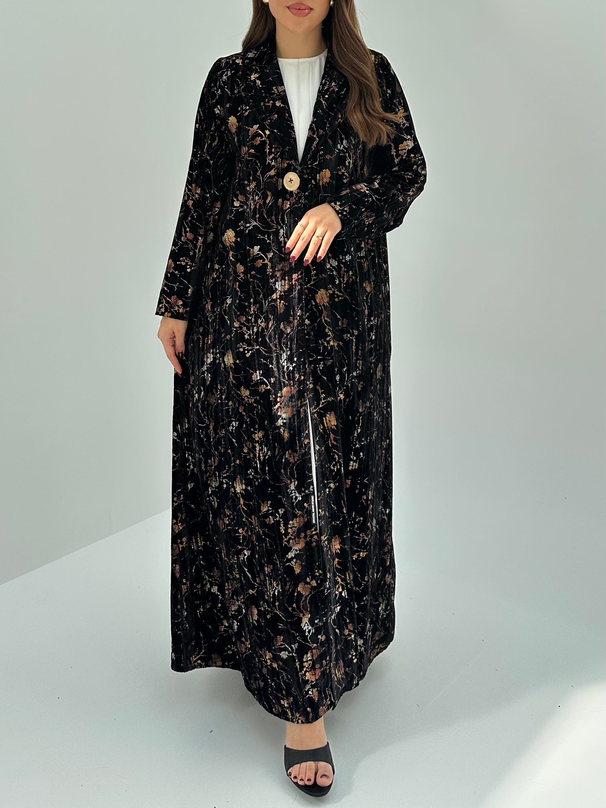 C 1743 Black Printed Velvet Abaya