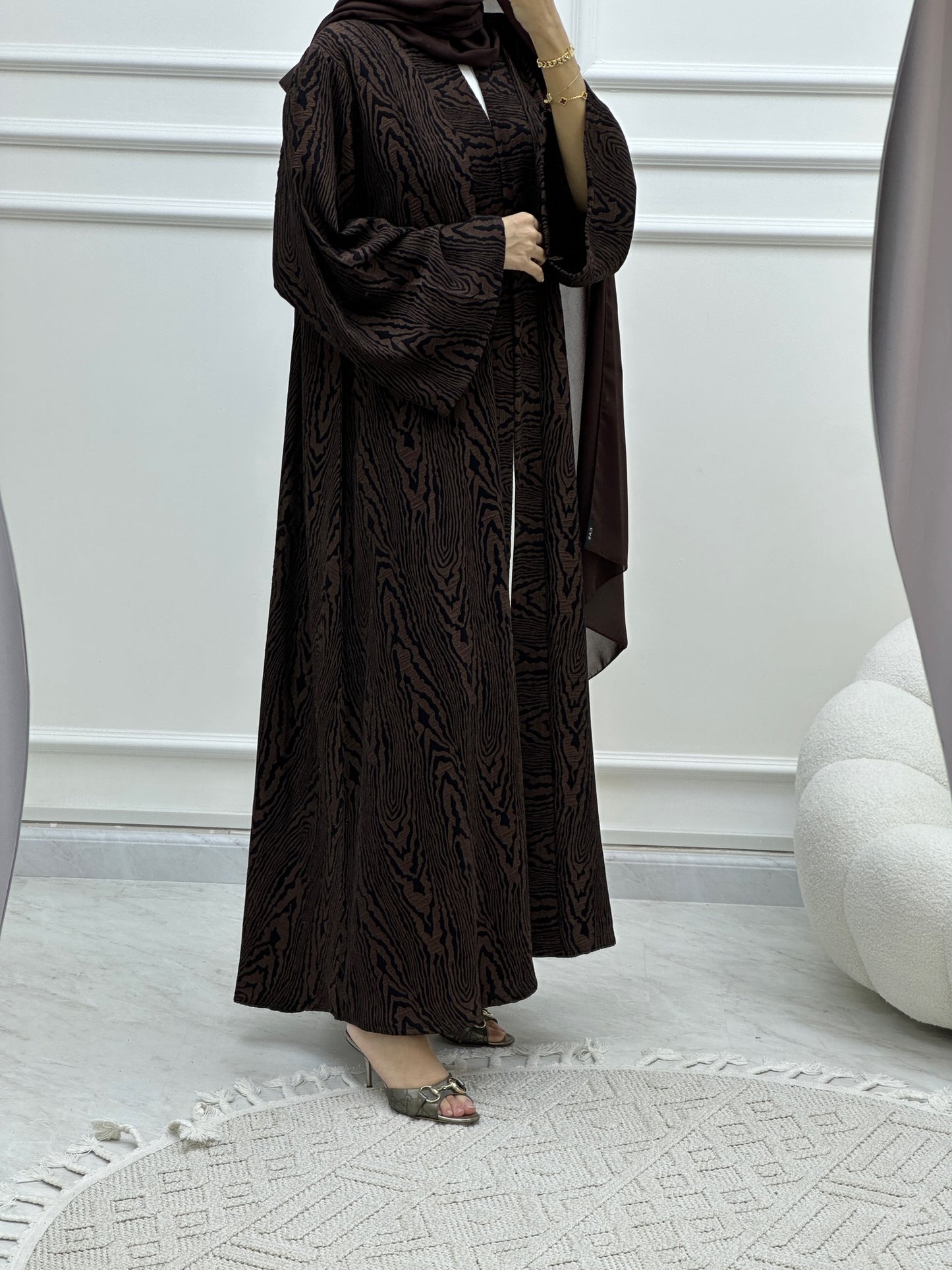 C RTW Swirl Bisht Budget Brown Abaya