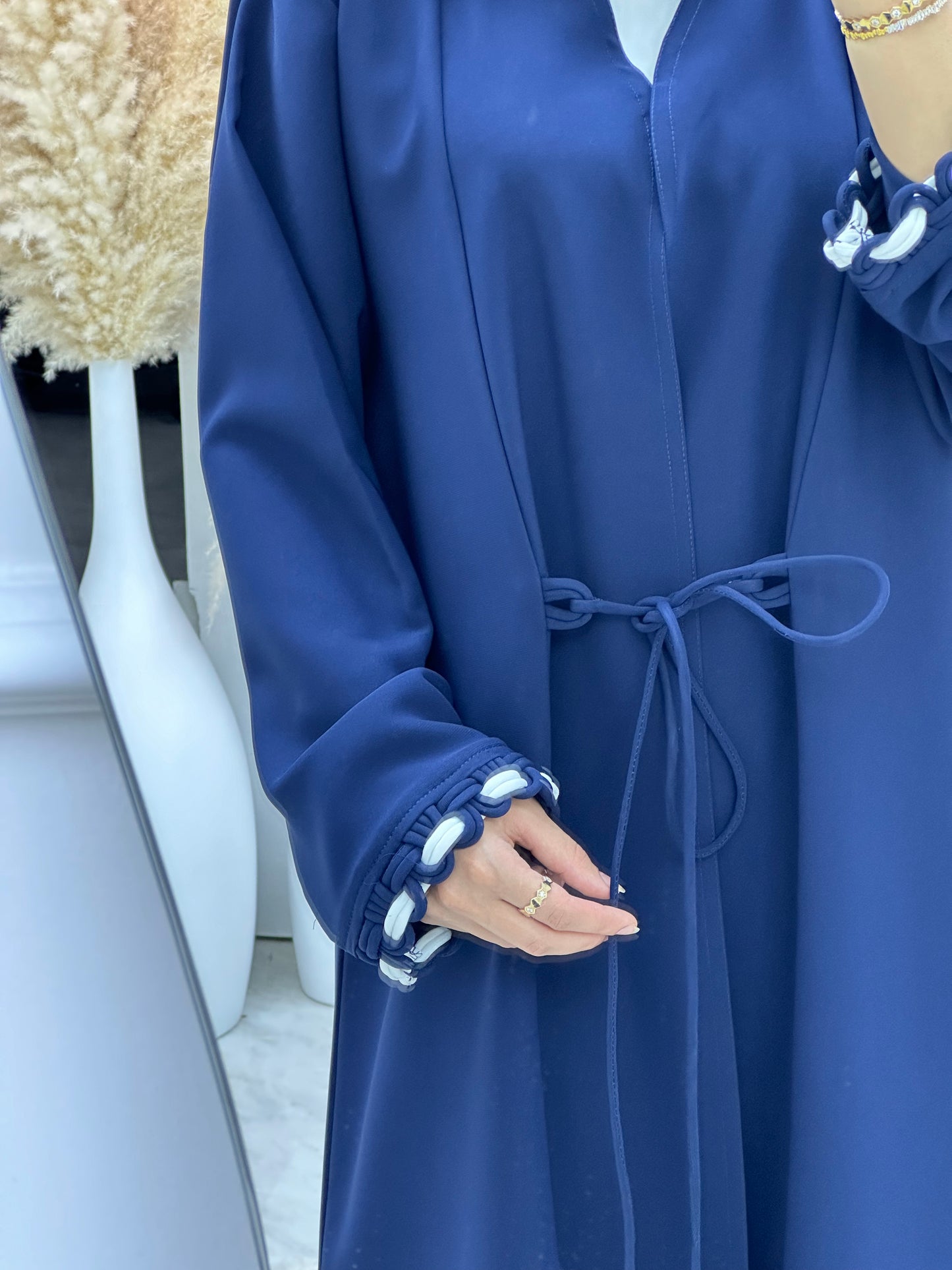 C 0136 Blue Tie Knot Abaya