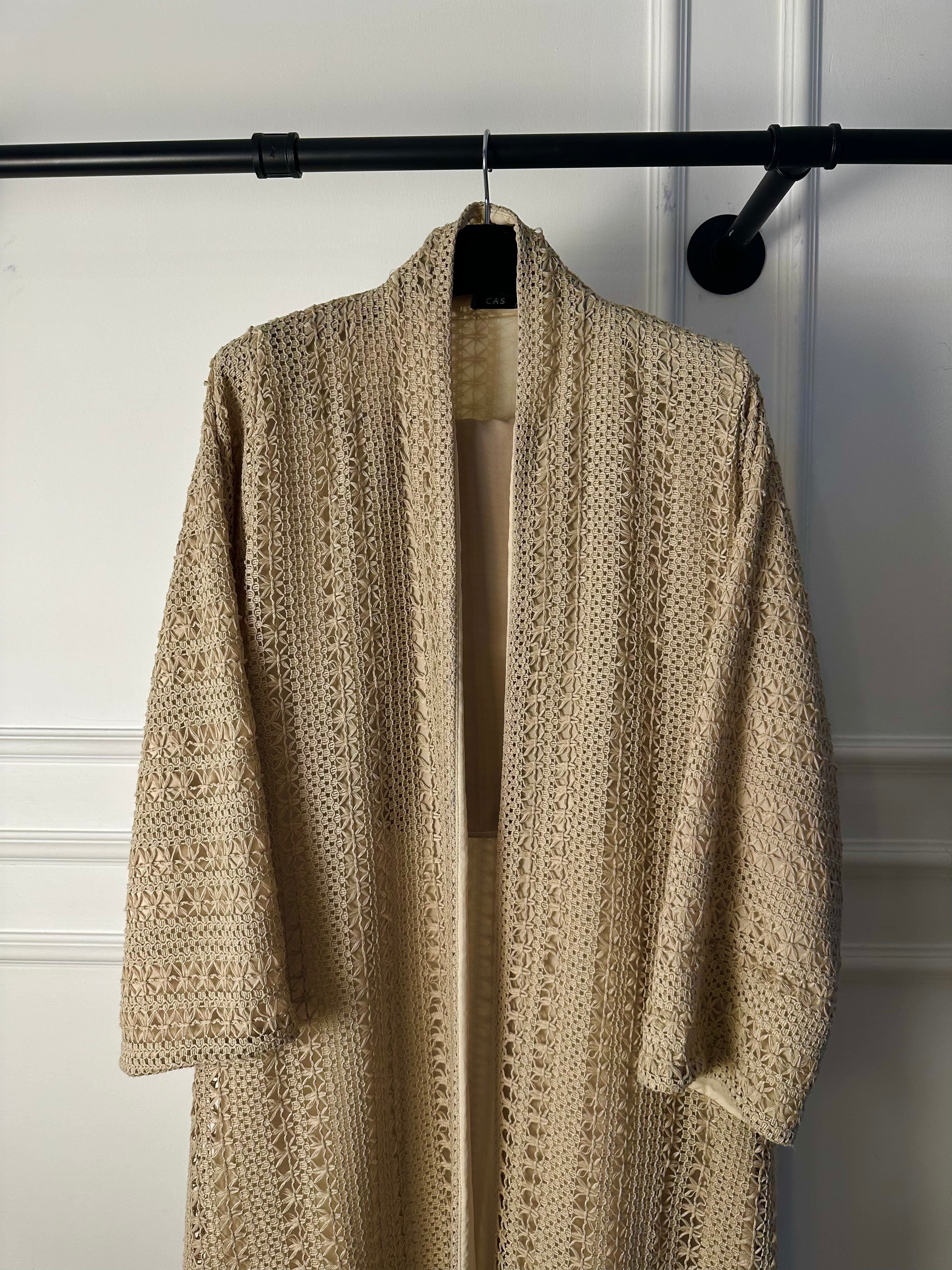 C 1717-01 Beige Dantel Abaya