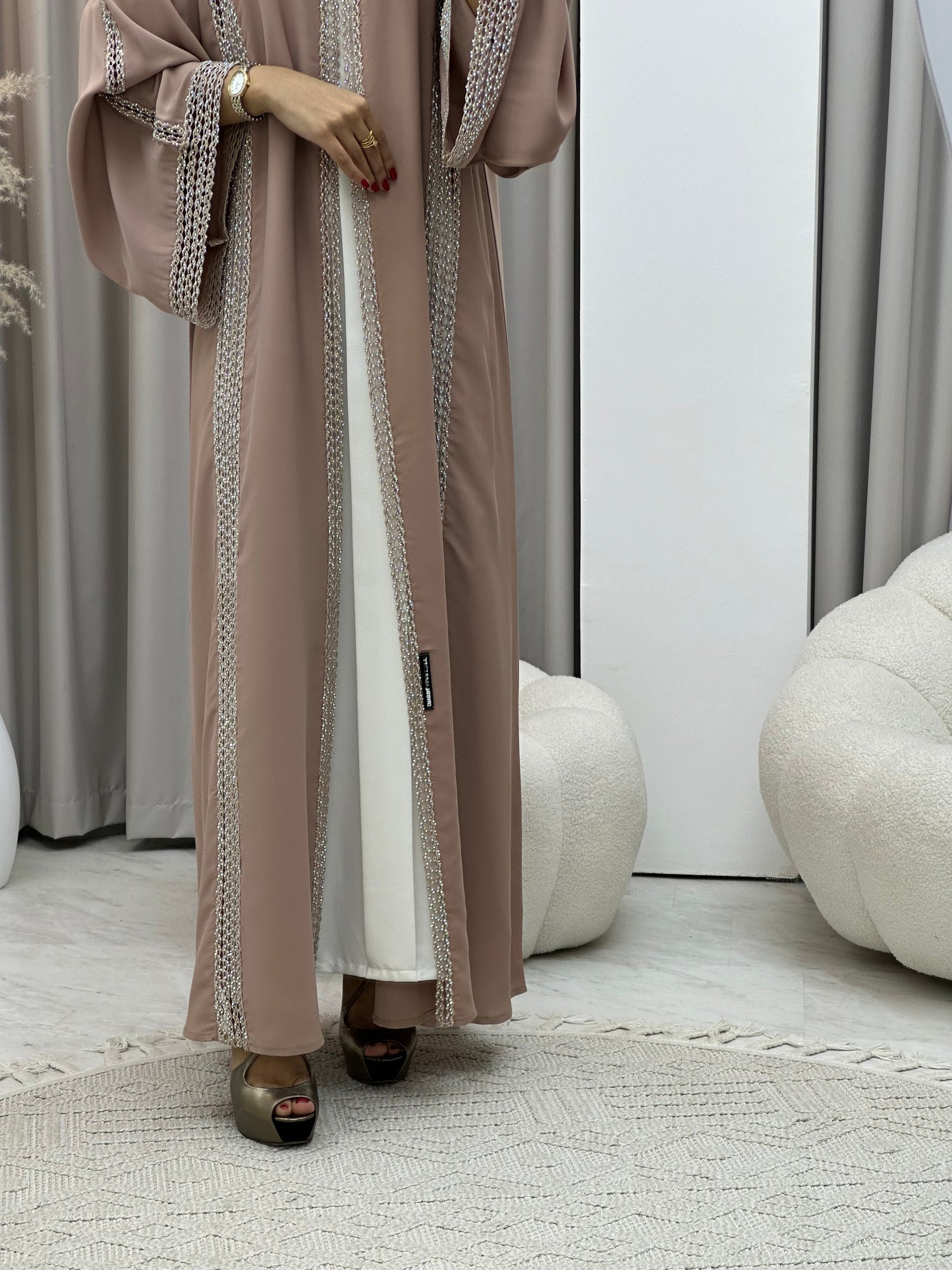 C 0328-01 Beige Lace Abaya