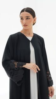 C 1114 Black Abaya