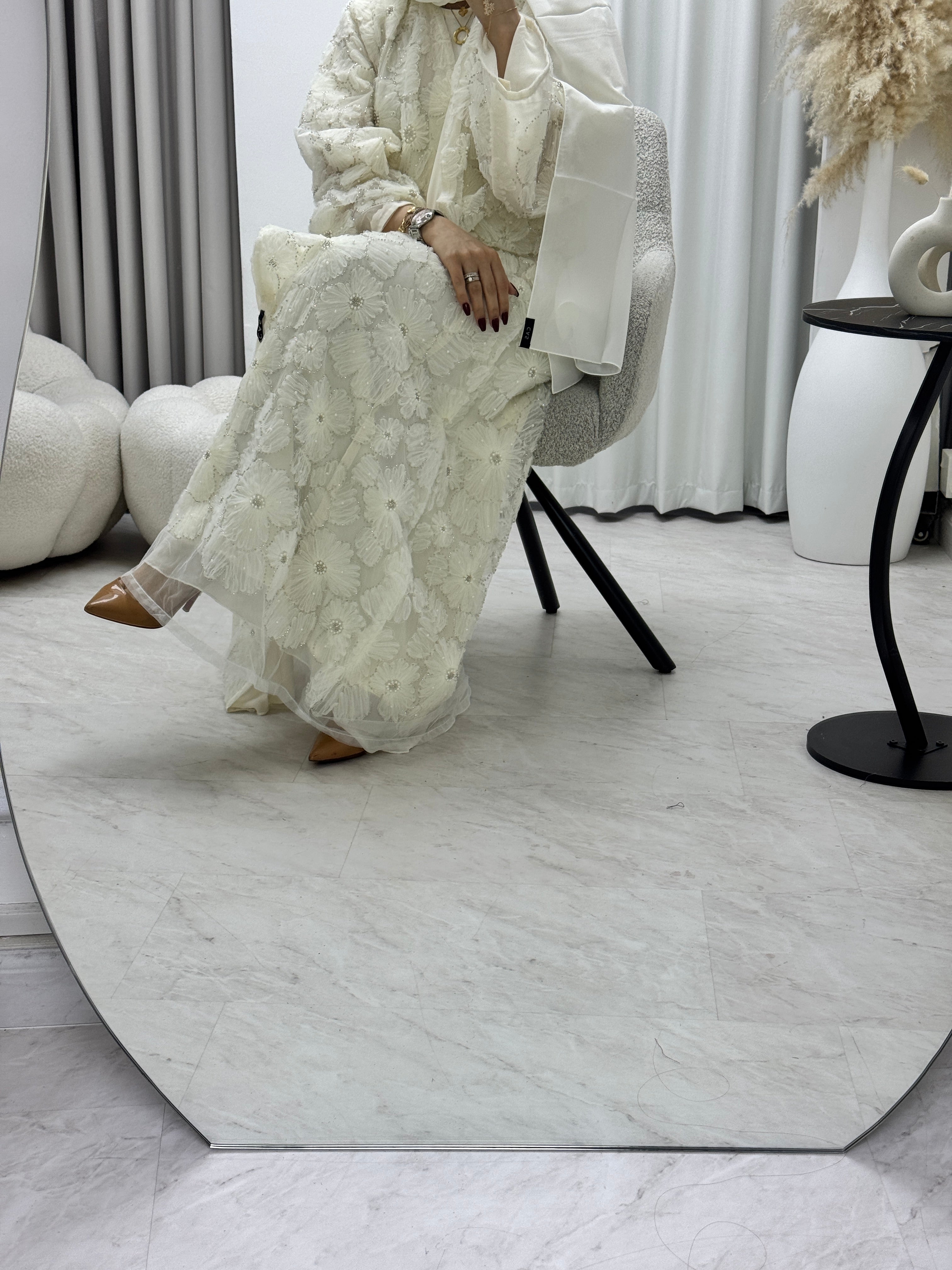 C 1289-04 Warm White Beaded Dantel Abaya