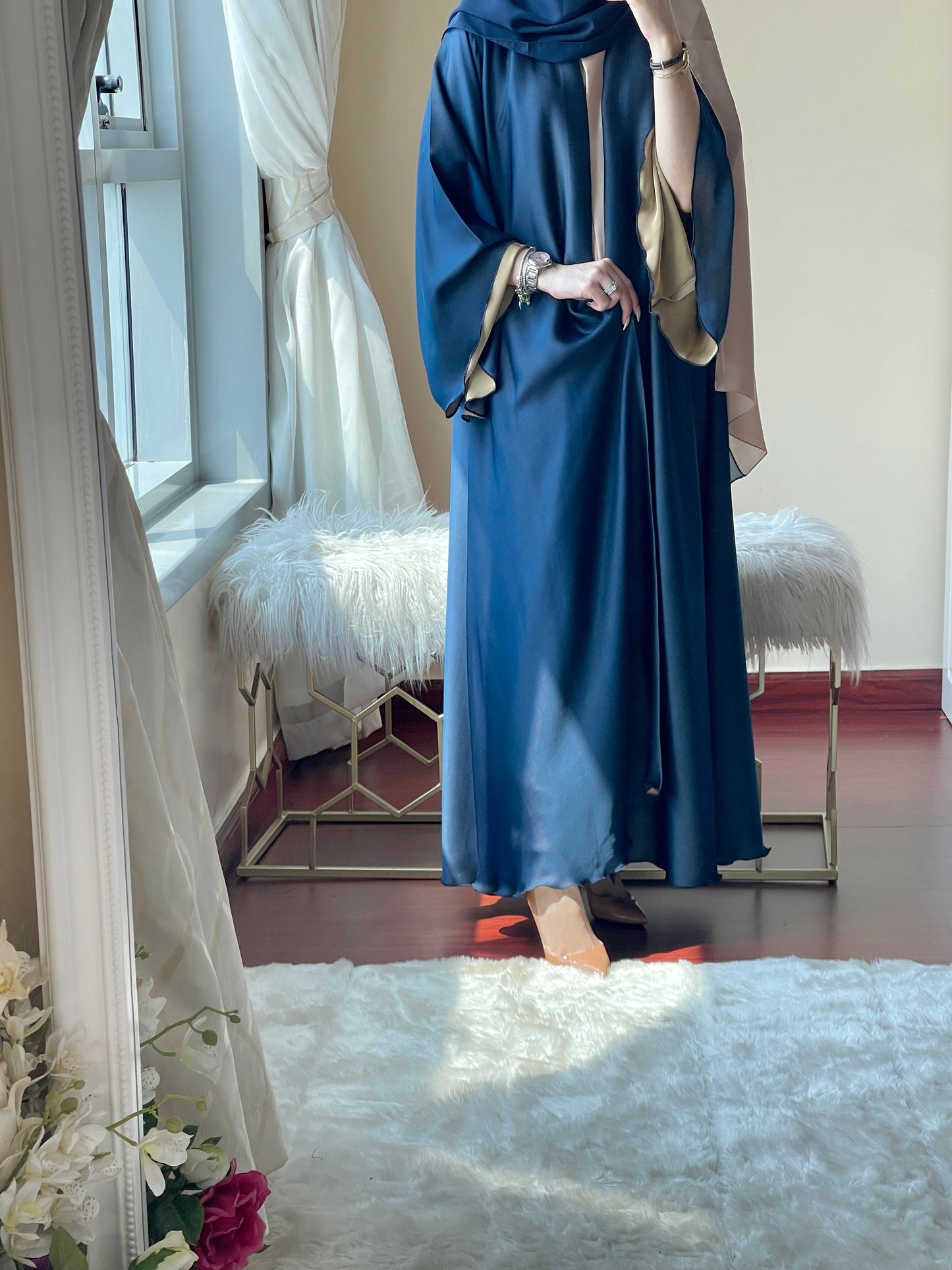 C-RTW-Blue-Beige-Duotone-Abaya-Set