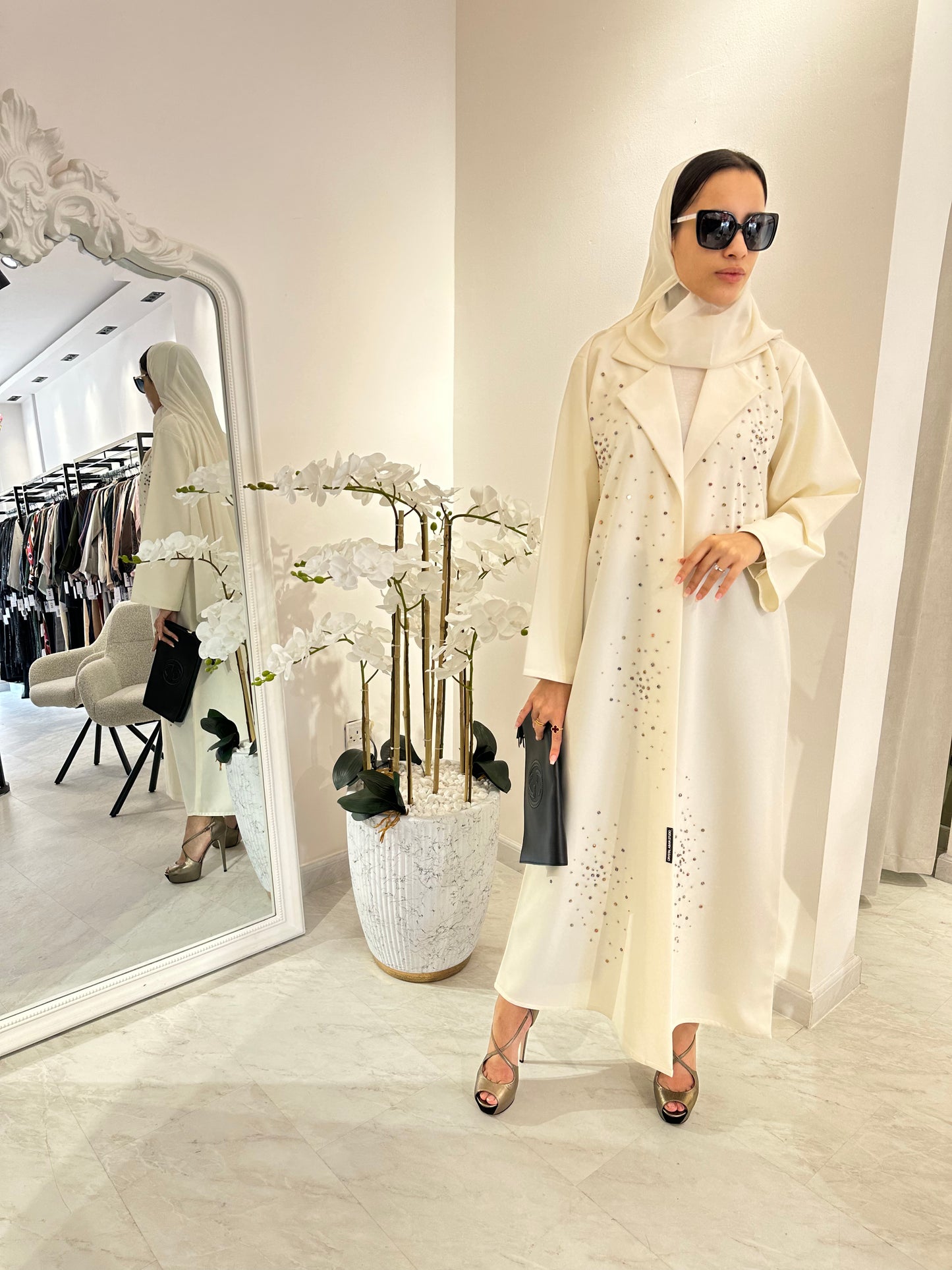 C Summer White Crystal Abaya