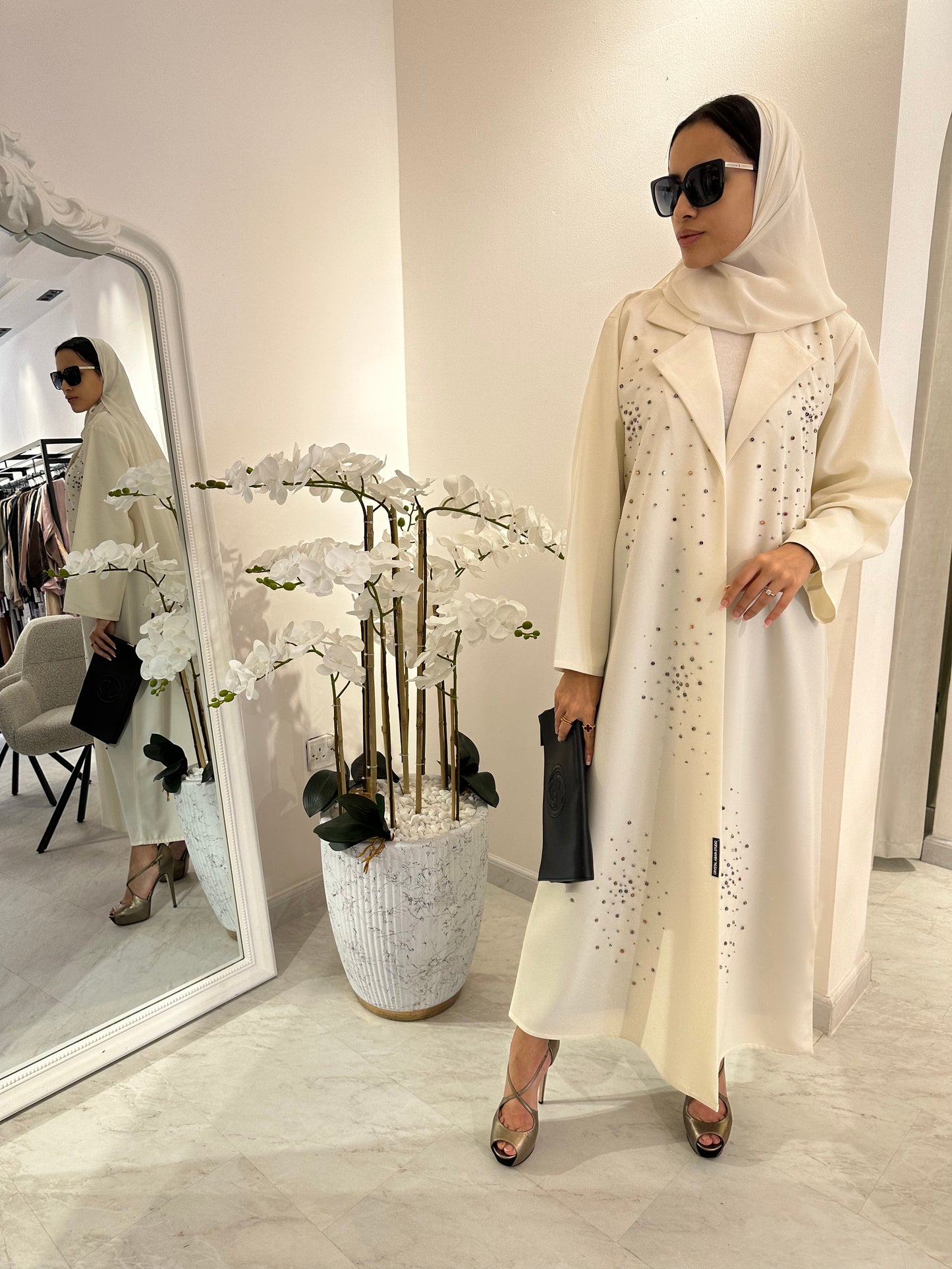 C Summer White Crystal Abaya