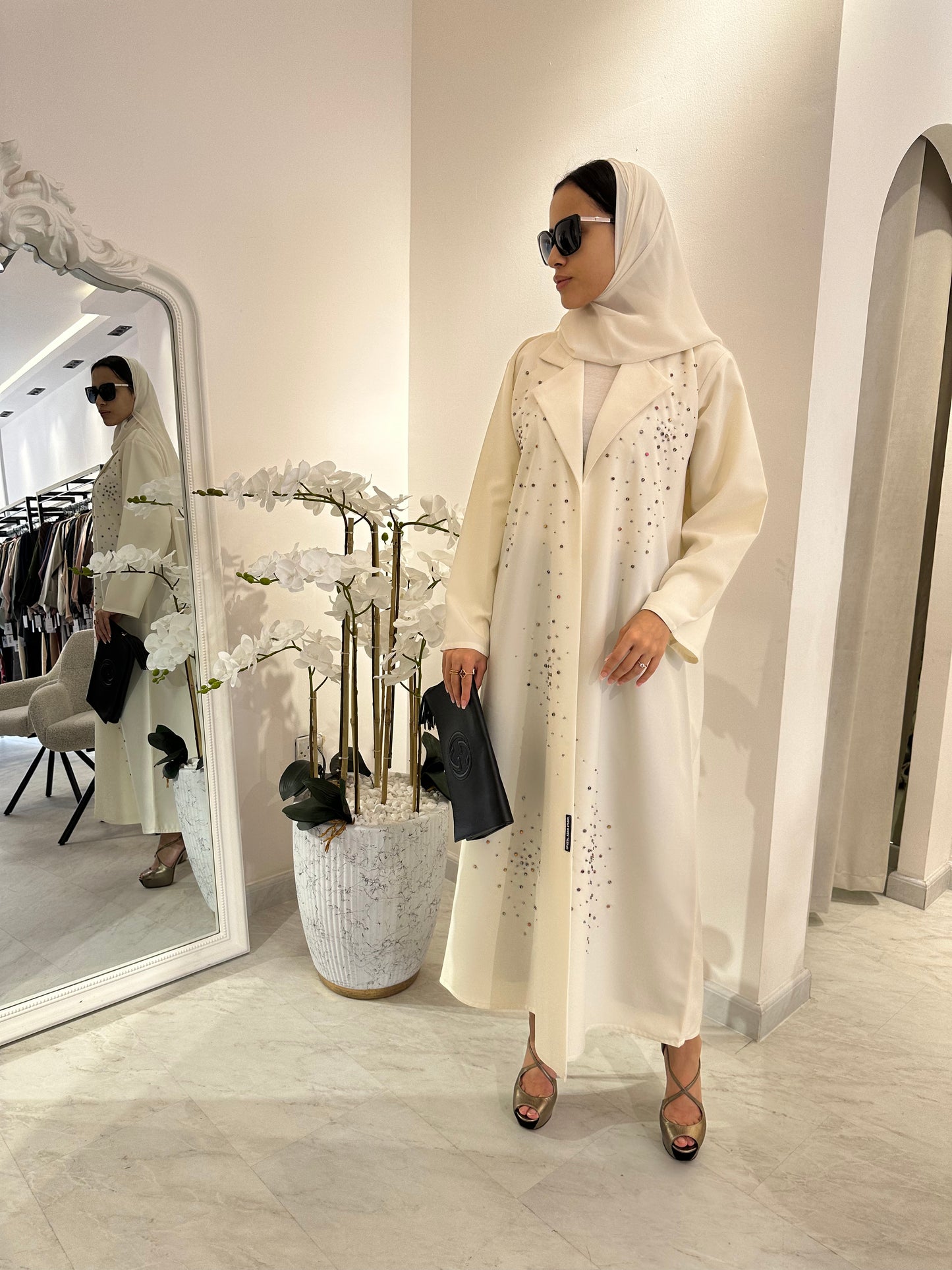 C Summer White Crystal Abaya