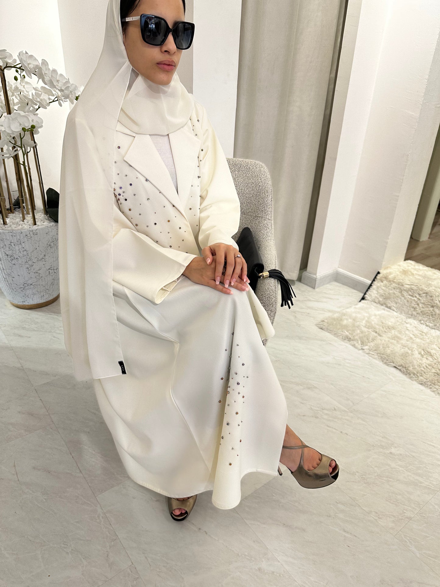 C Summer White Crystal Abaya