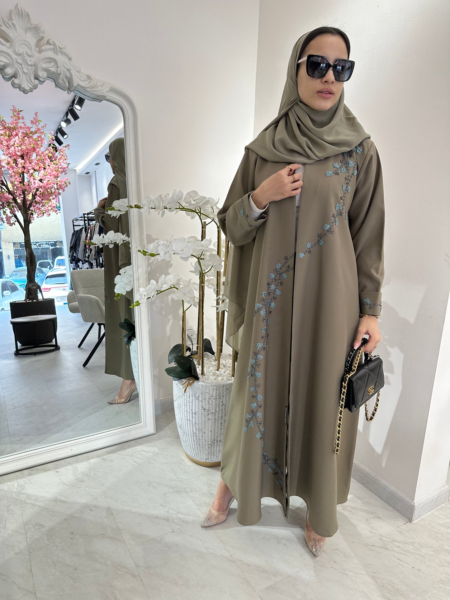 C Summer Beige Blue Floral Abaya