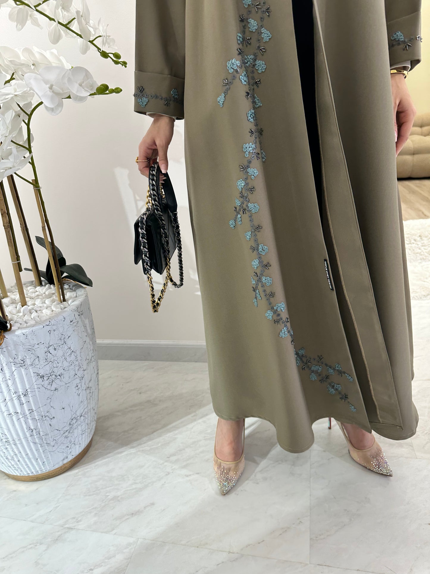 C Summer Beige Blue Floral Abaya