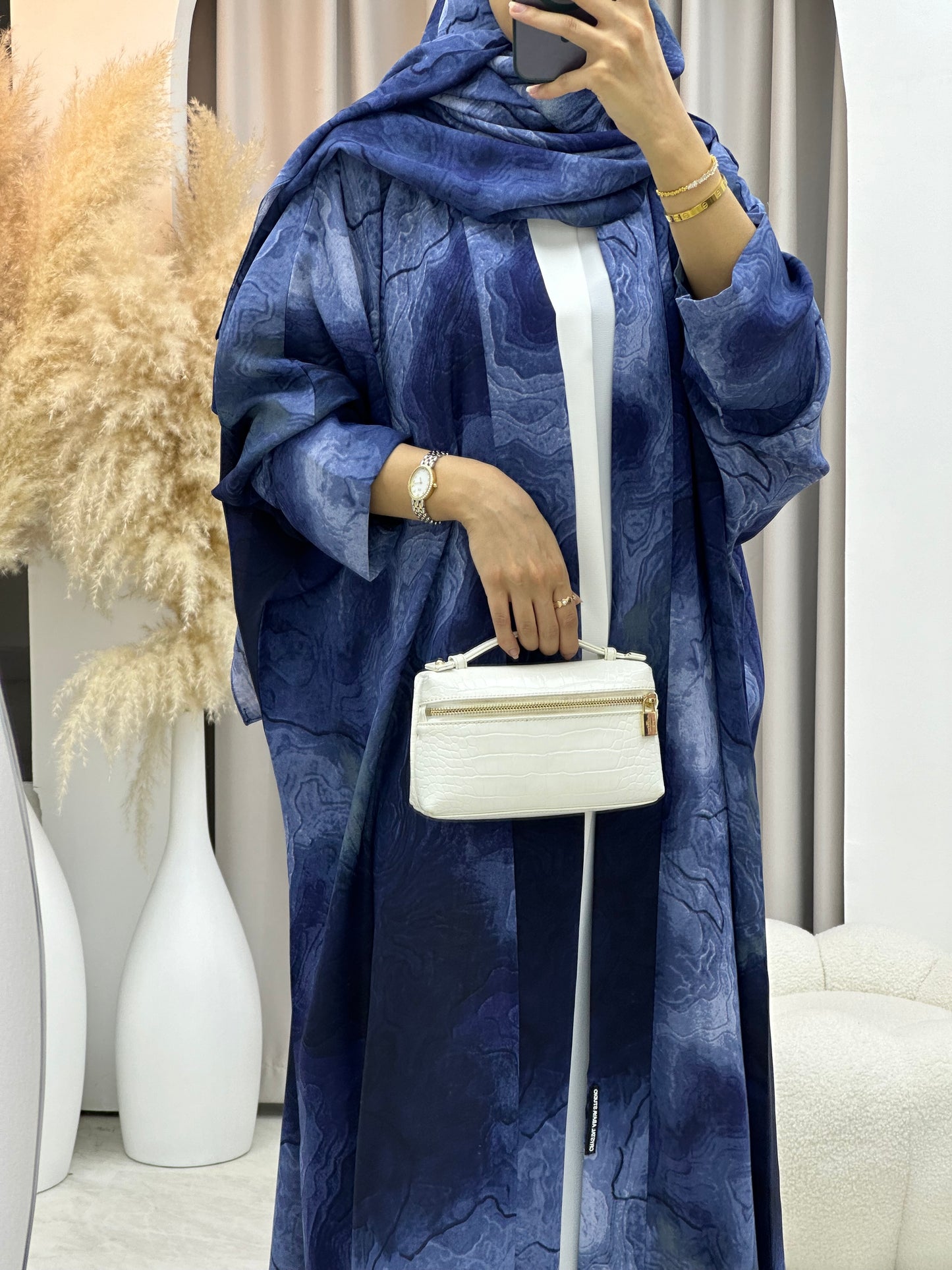 C 0152-03 Blue Marble Abaya